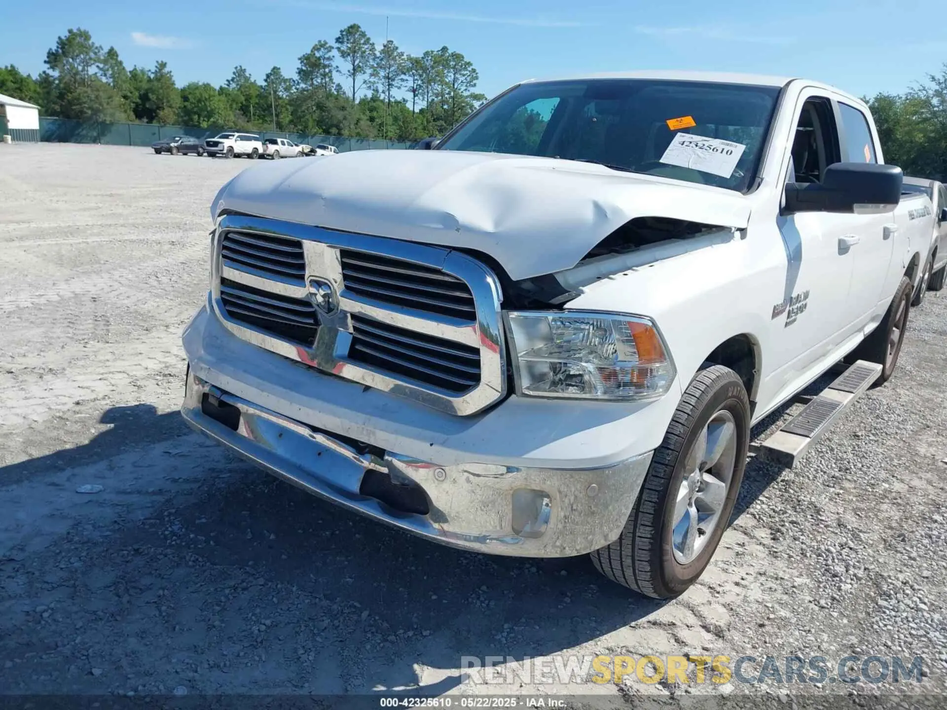6 Photograph of a damaged car 1C6RR7TTXKS724370 RAM 1500 CLASSIC 2019