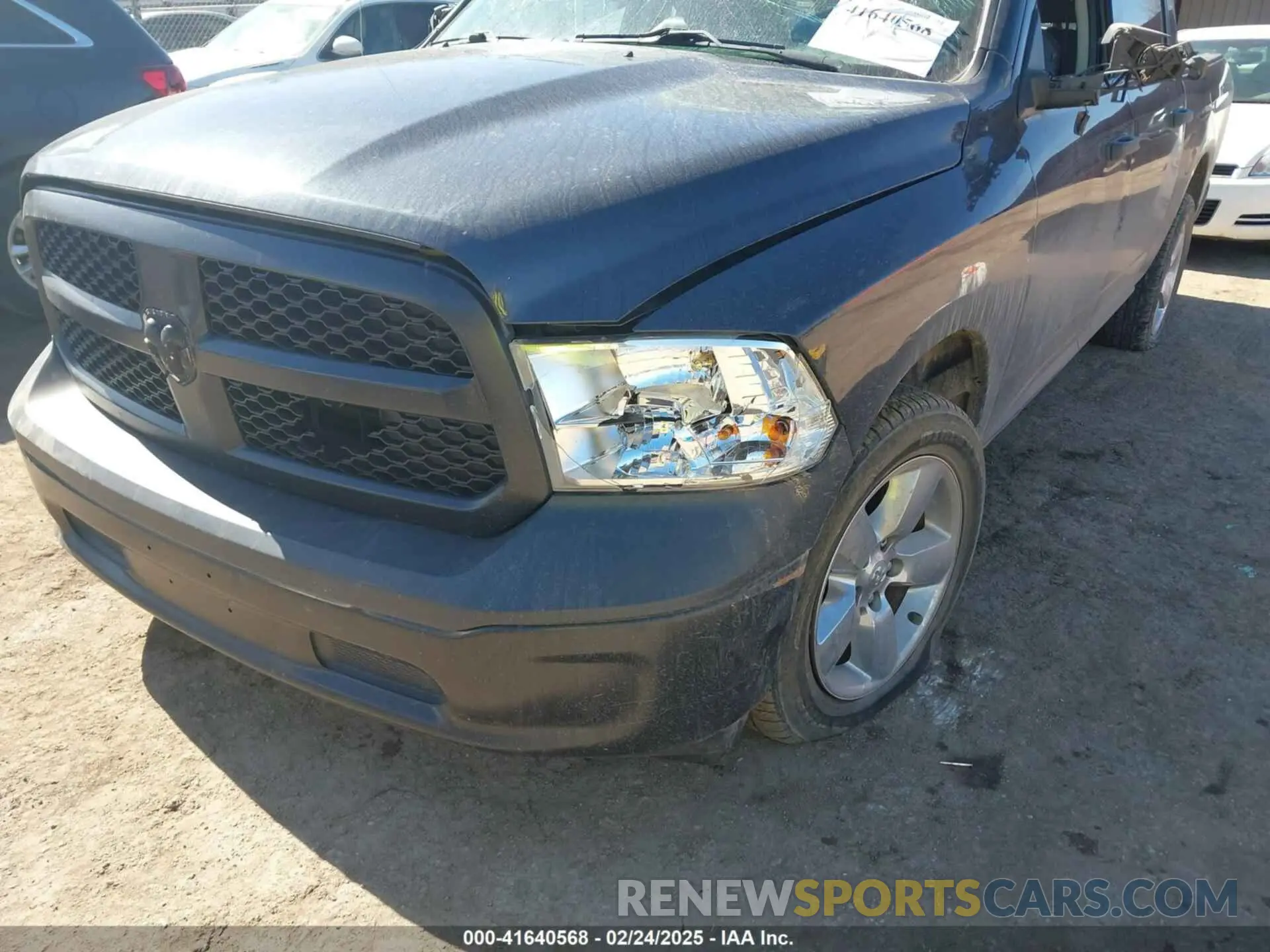 6 Photograph of a damaged car 3C6RR6KG3KG731554 RAM 1500 CLASSIC 2019