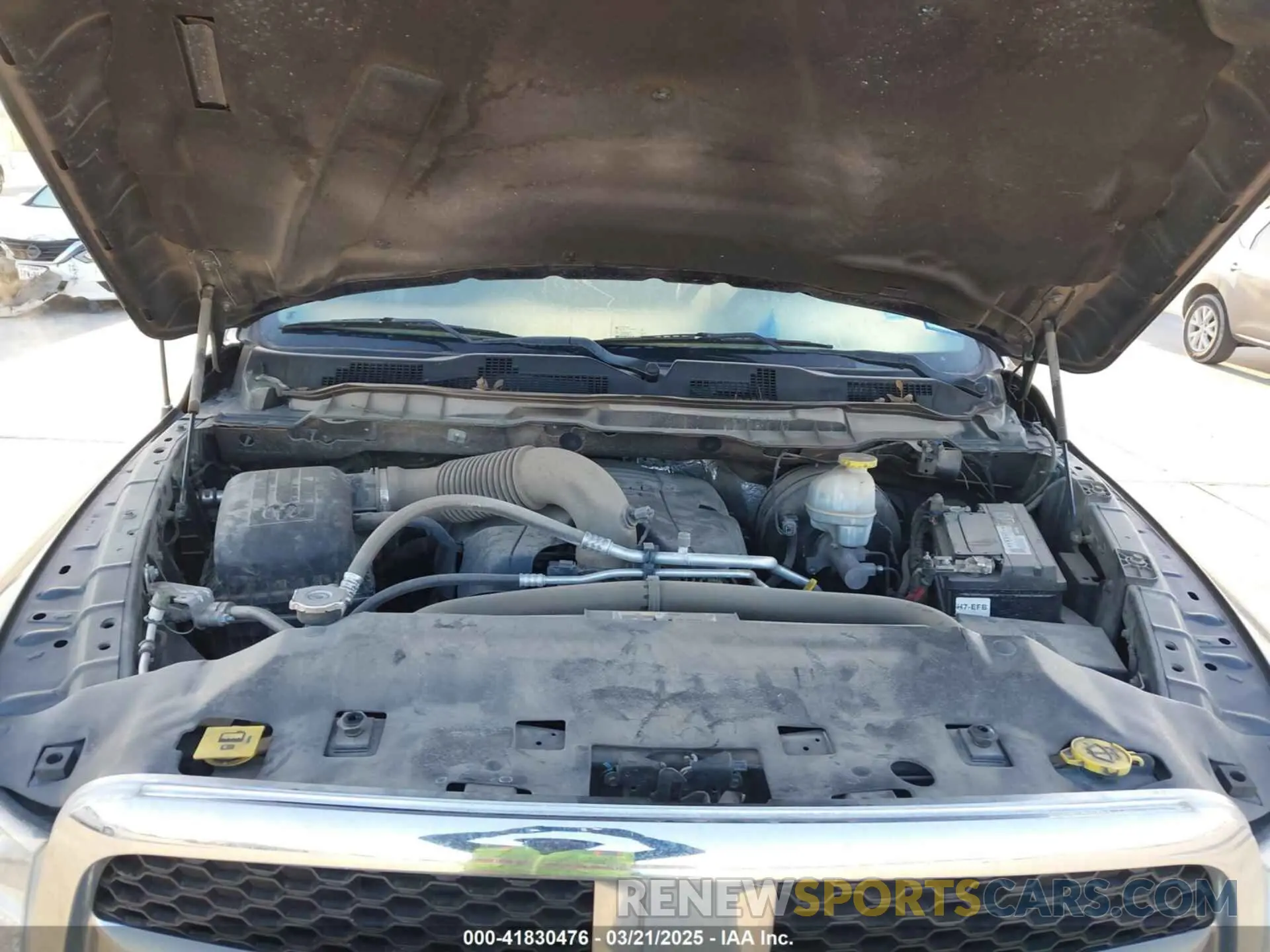 10 Photograph of a damaged car 3C6RR7LT0KG630070 RAM 1500 CLASSIC 2019