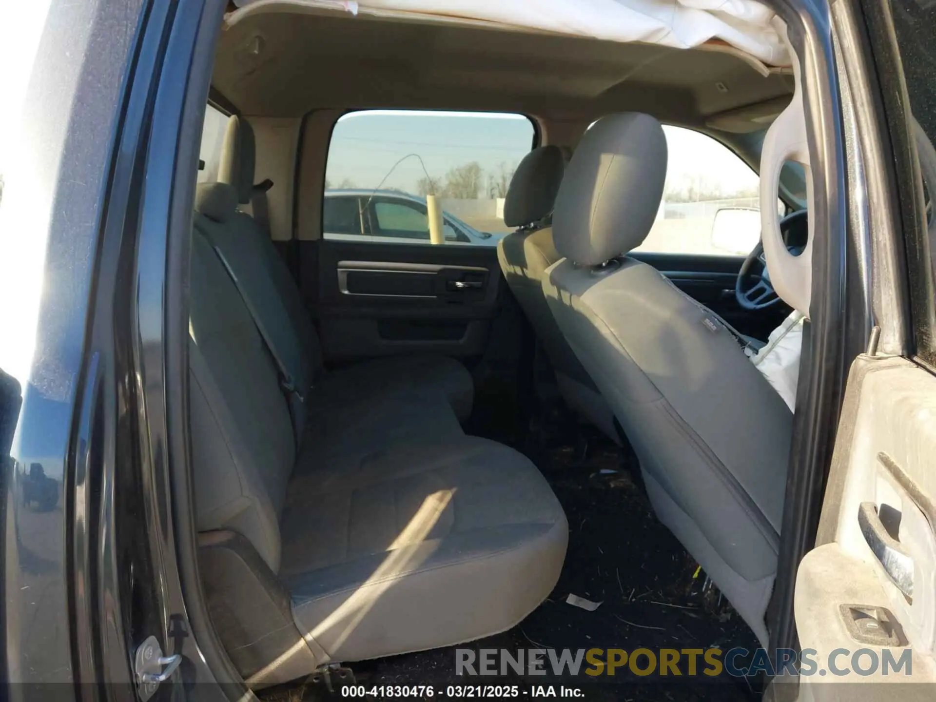 8 Photograph of a damaged car 3C6RR7LT0KG630070 RAM 1500 CLASSIC 2019