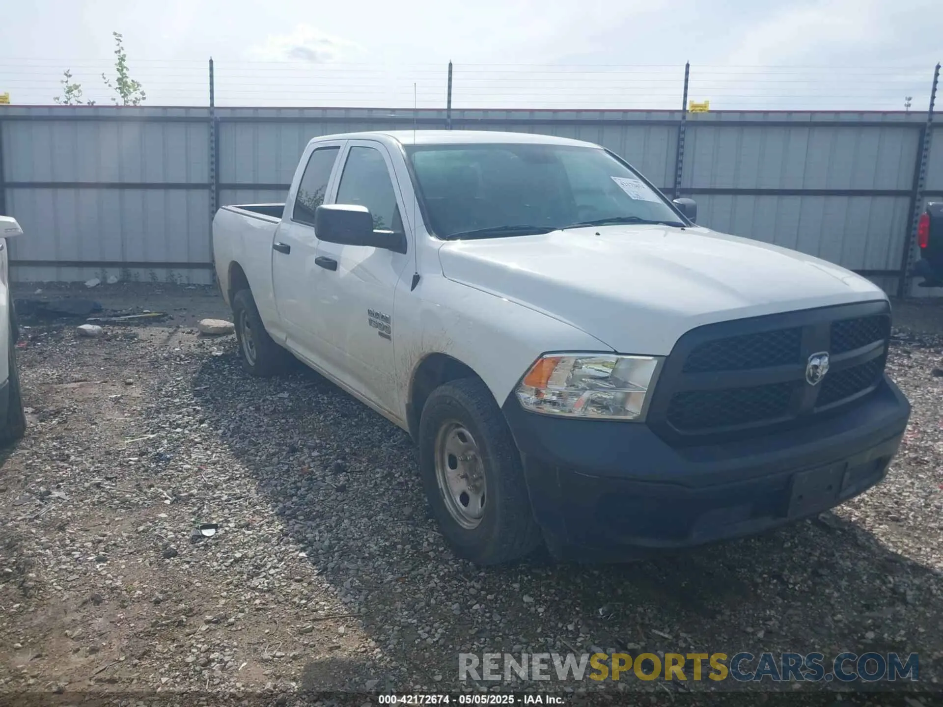 1 Photograph of a damaged car 1C6RR6FG0LS103679 RAM 1500 CLASSIC 2020