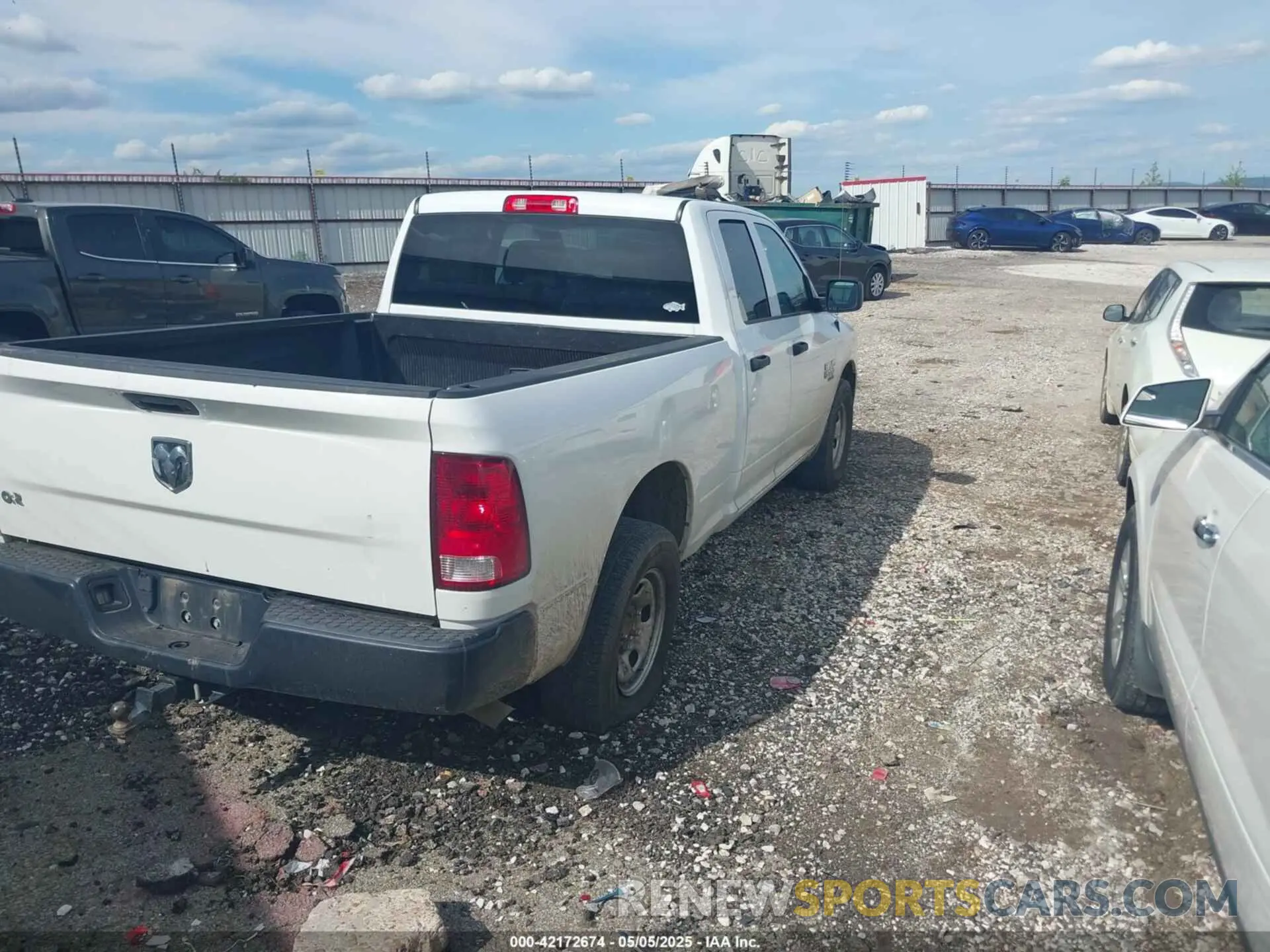 4 Photograph of a damaged car 1C6RR6FG0LS103679 RAM 1500 CLASSIC 2020
