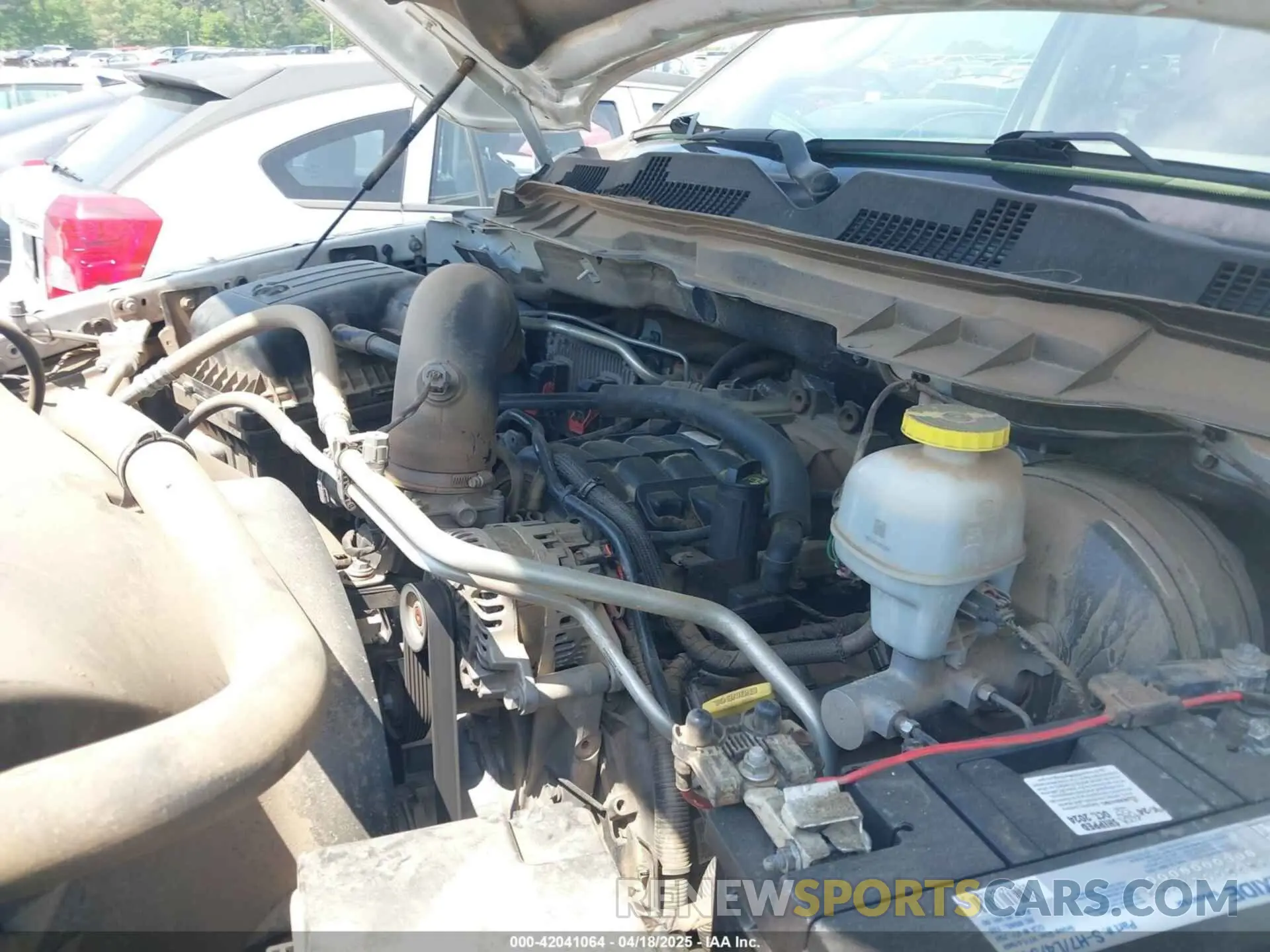 10 Фотография поврежденного автомобиля 1C6RR6FT4LS148072 RAM 1500 CLASSIC 2020