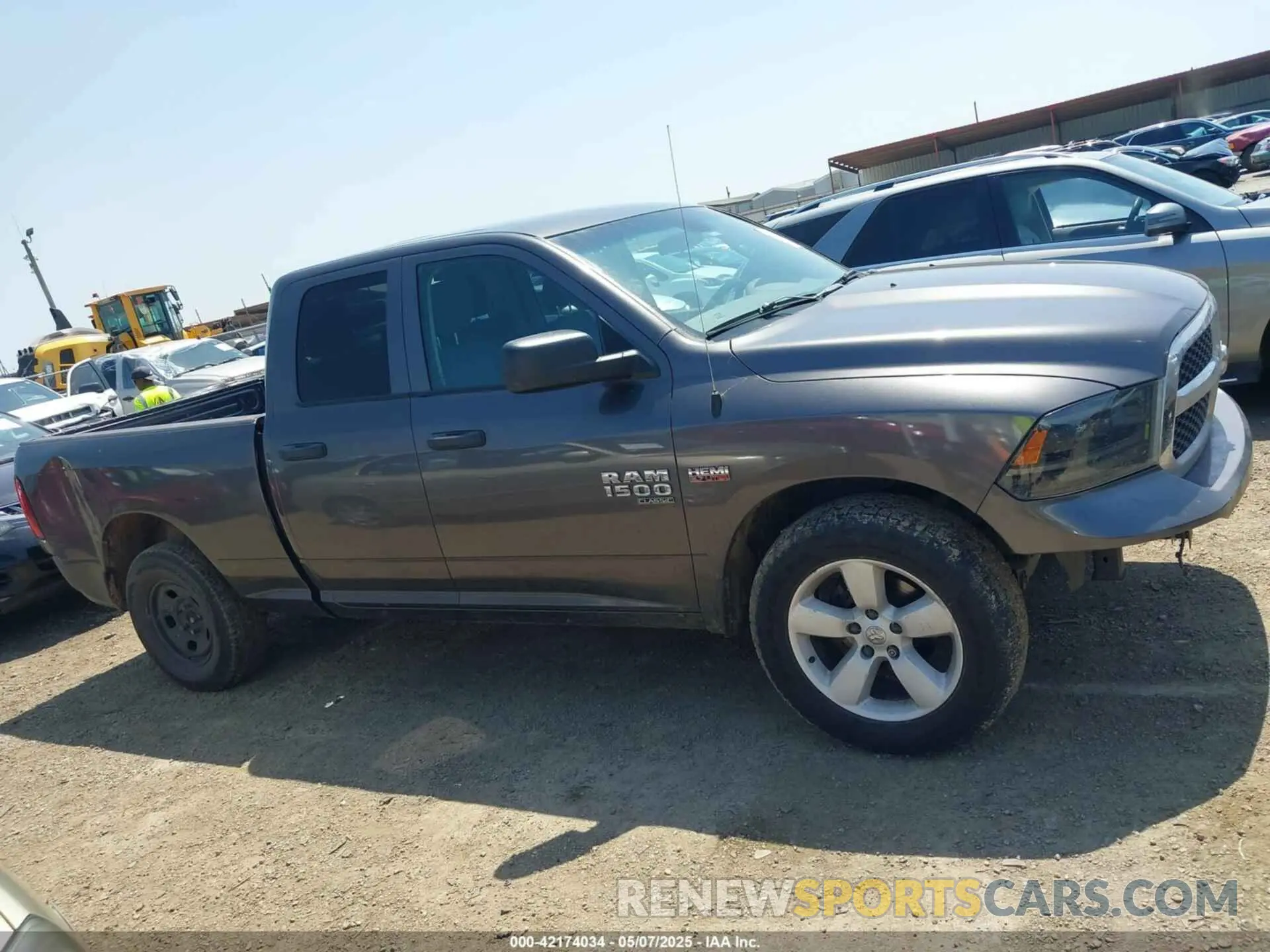 13 Photograph of a damaged car 1C6RR6FT9LS138721 RAM 1500 CLASSIC 2020