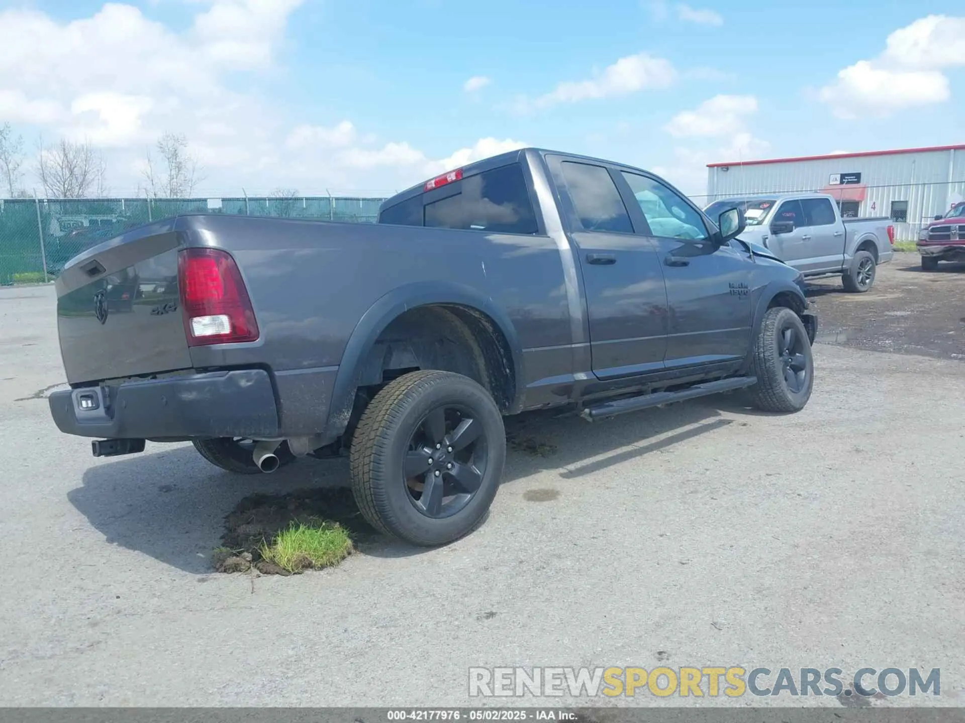 4 Photograph of a damaged car 1C6RR7GG3LS159569 RAM 1500 CLASSIC 2020