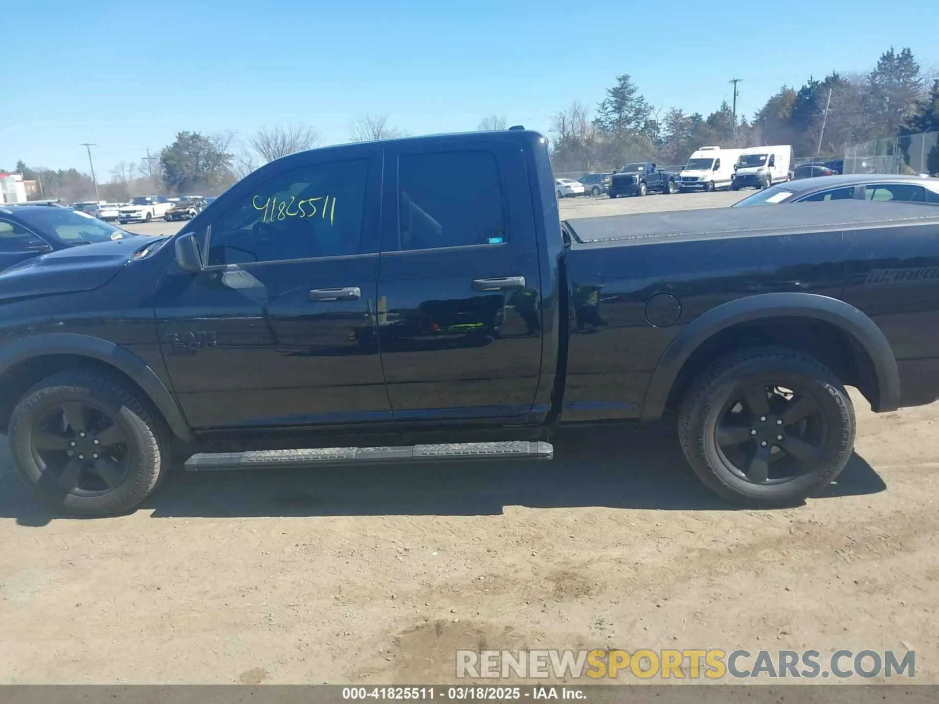 14 Photograph of a damaged car 1C6RR7GG5LS138027 RAM 1500 CLASSIC 2020