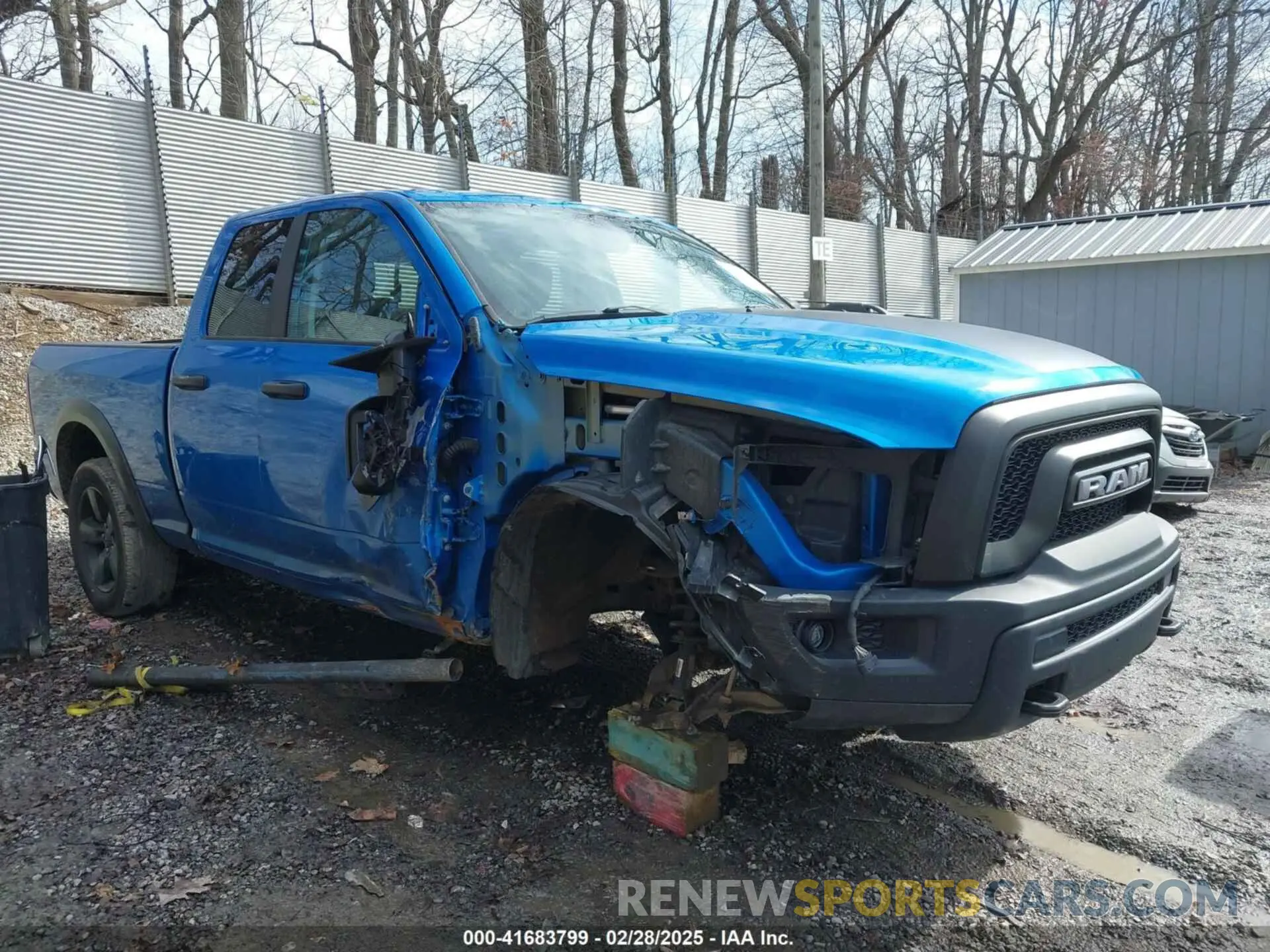1 Photograph of a damaged car 1C6RR7GG5LS150632 RAM 1500 CLASSIC 2020