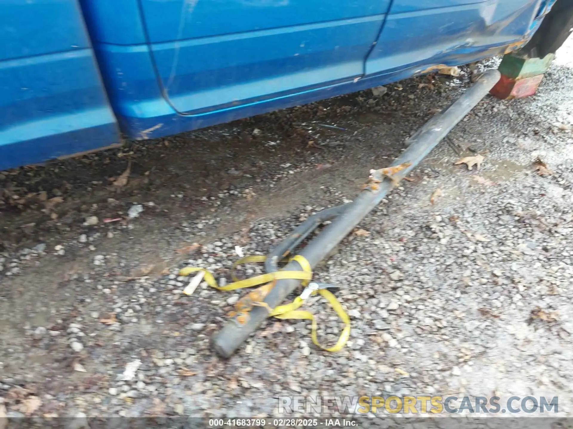 12 Photograph of a damaged car 1C6RR7GG5LS150632 RAM 1500 CLASSIC 2020