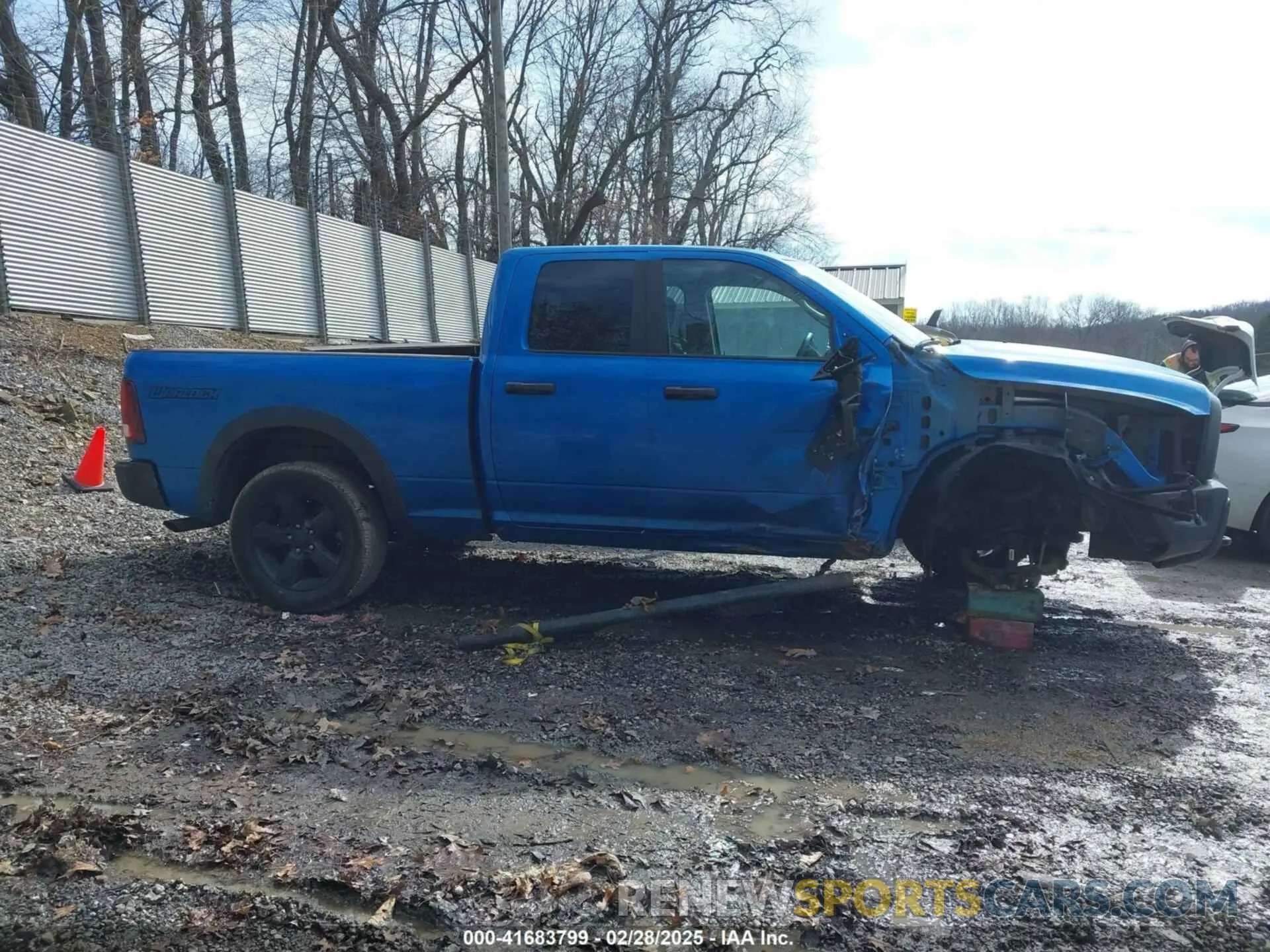 14 Photograph of a damaged car 1C6RR7GG5LS150632 RAM 1500 CLASSIC 2020