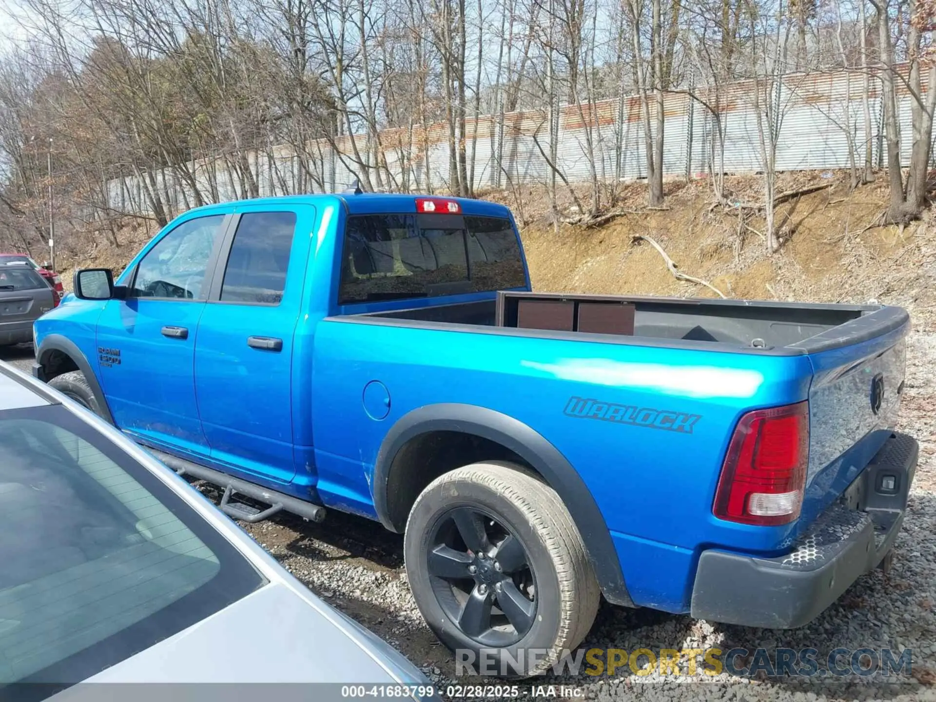 15 Photograph of a damaged car 1C6RR7GG5LS150632 RAM 1500 CLASSIC 2020