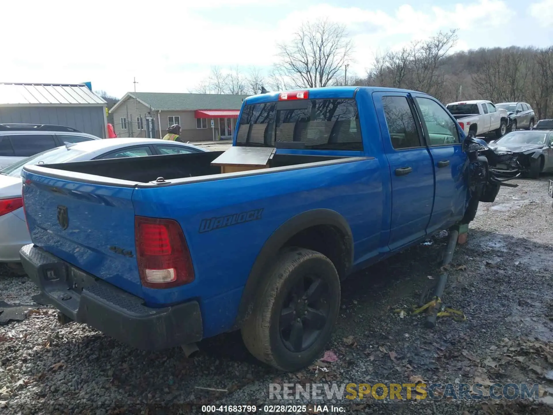 4 Photograph of a damaged car 1C6RR7GG5LS150632 RAM 1500 CLASSIC 2020