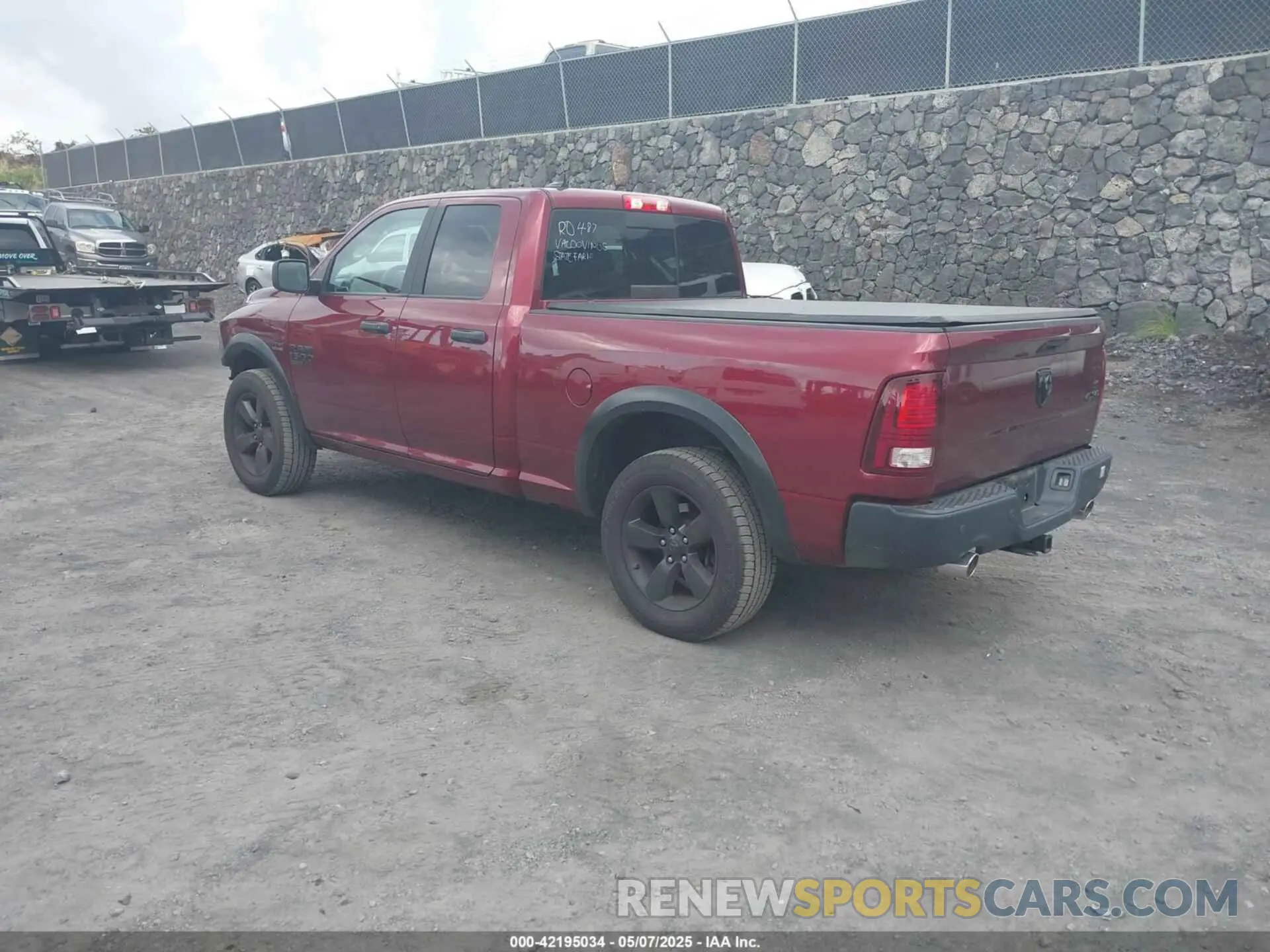 3 Photograph of a damaged car 1C6RR7GT1LS153041 RAM 1500 CLASSIC 2020