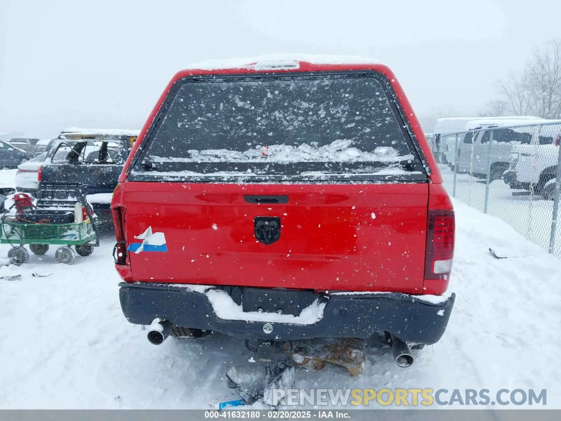 16 Photograph of a damaged car 1C6RR7GT4LS125265 RAM 1500 CLASSIC 2020
