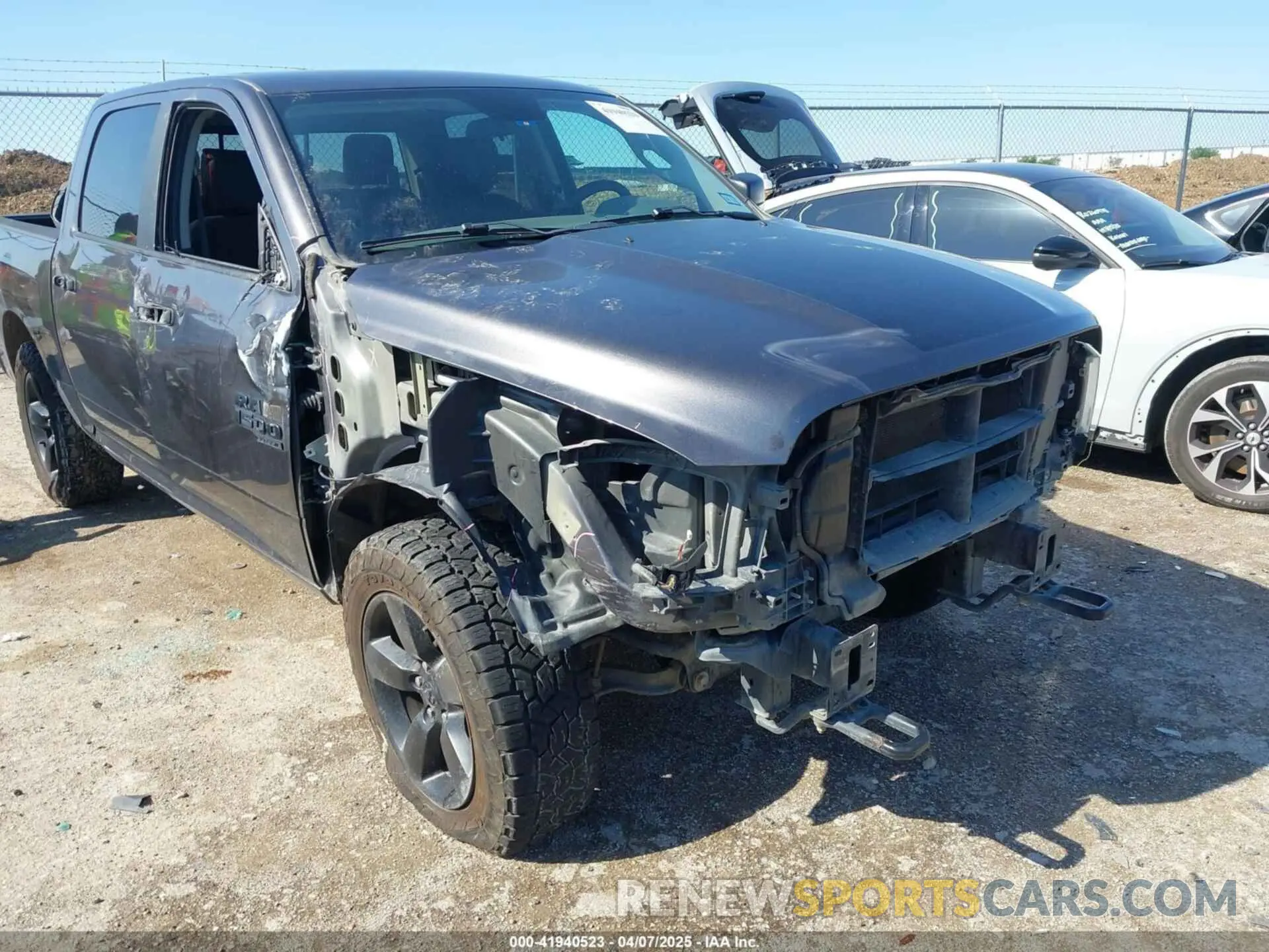 6 Фотография поврежденного автомобиля 1C6RR7LT2LS120880 RAM 1500 CLASSIC 2020