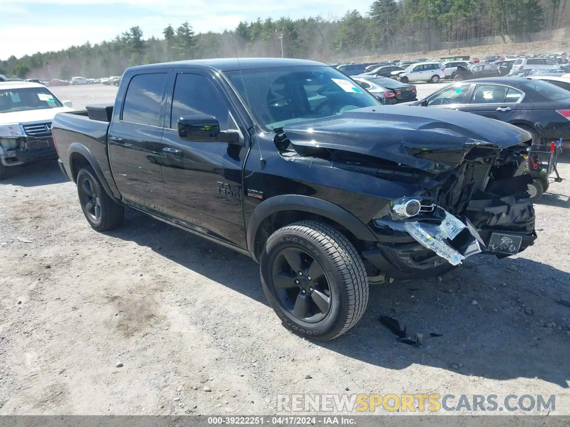 1 Photograph of a damaged car 1C6RR7LTXLS155568 RAM 1500 CLASSIC 2020