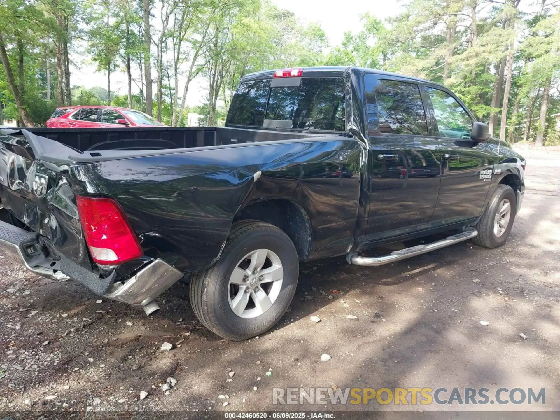 4 Photograph of a damaged car 1C6RR7TT6LS120266 RAM 1500 CLASSIC 2020