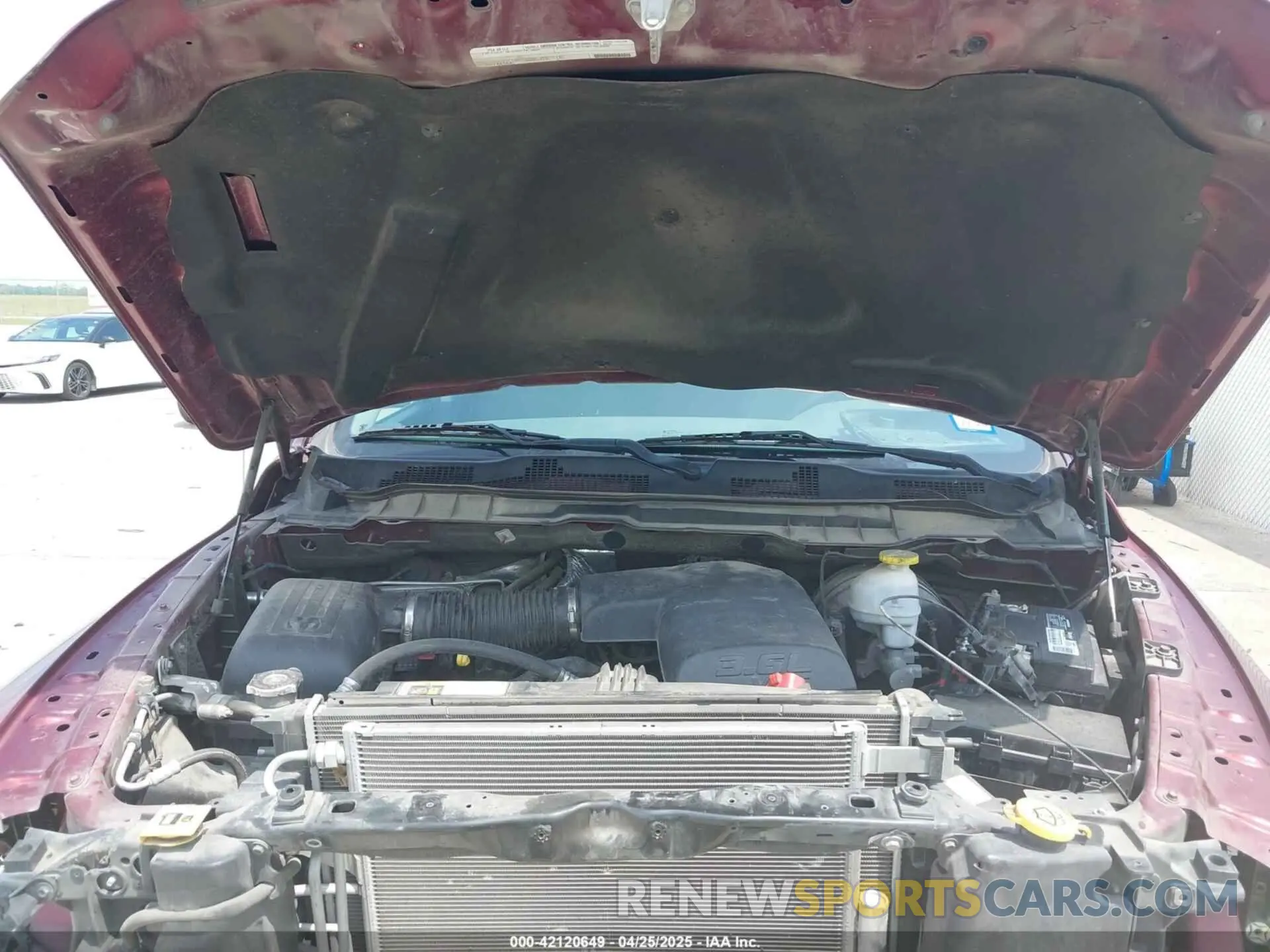 10 Фотография поврежденного автомобиля 3C6RR6KG0LG175401 RAM 1500 CLASSIC 2020