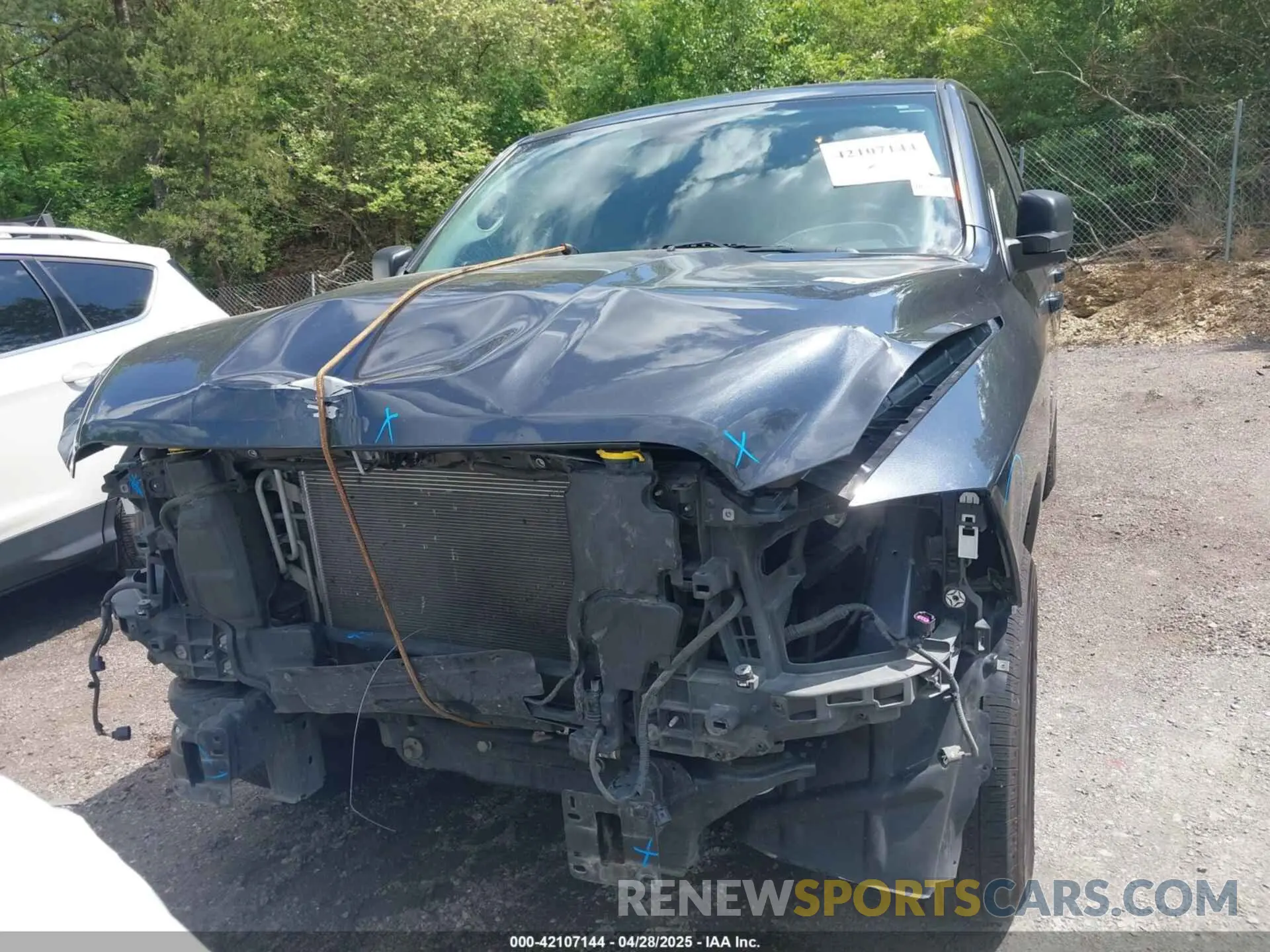 12 Photograph of a damaged car 1C6RR6LG2MS539231 RAM 1500 CLASSIC 2021