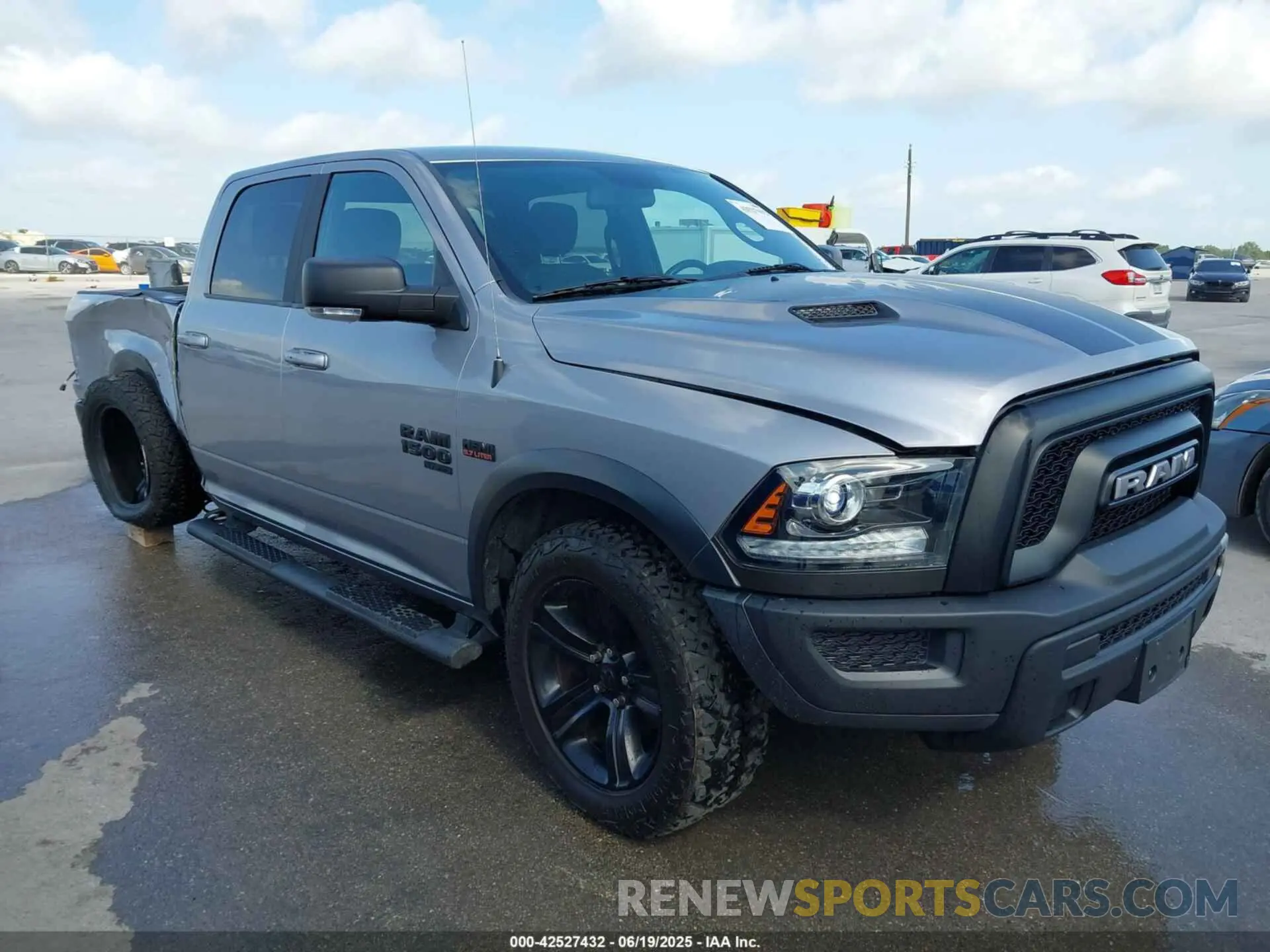 1 Photograph of a damaged car 1C6RR6LT4MS544735 RAM 1500 CLASSIC 2021