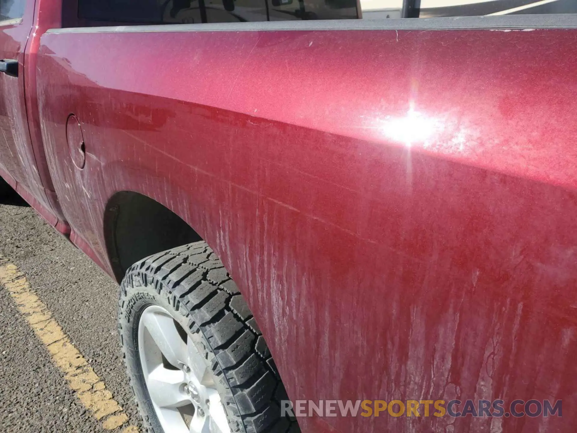 20 Photograph of a damaged car 1C6RR7FG5MS574105 RAM 1500 CLASSIC 2021