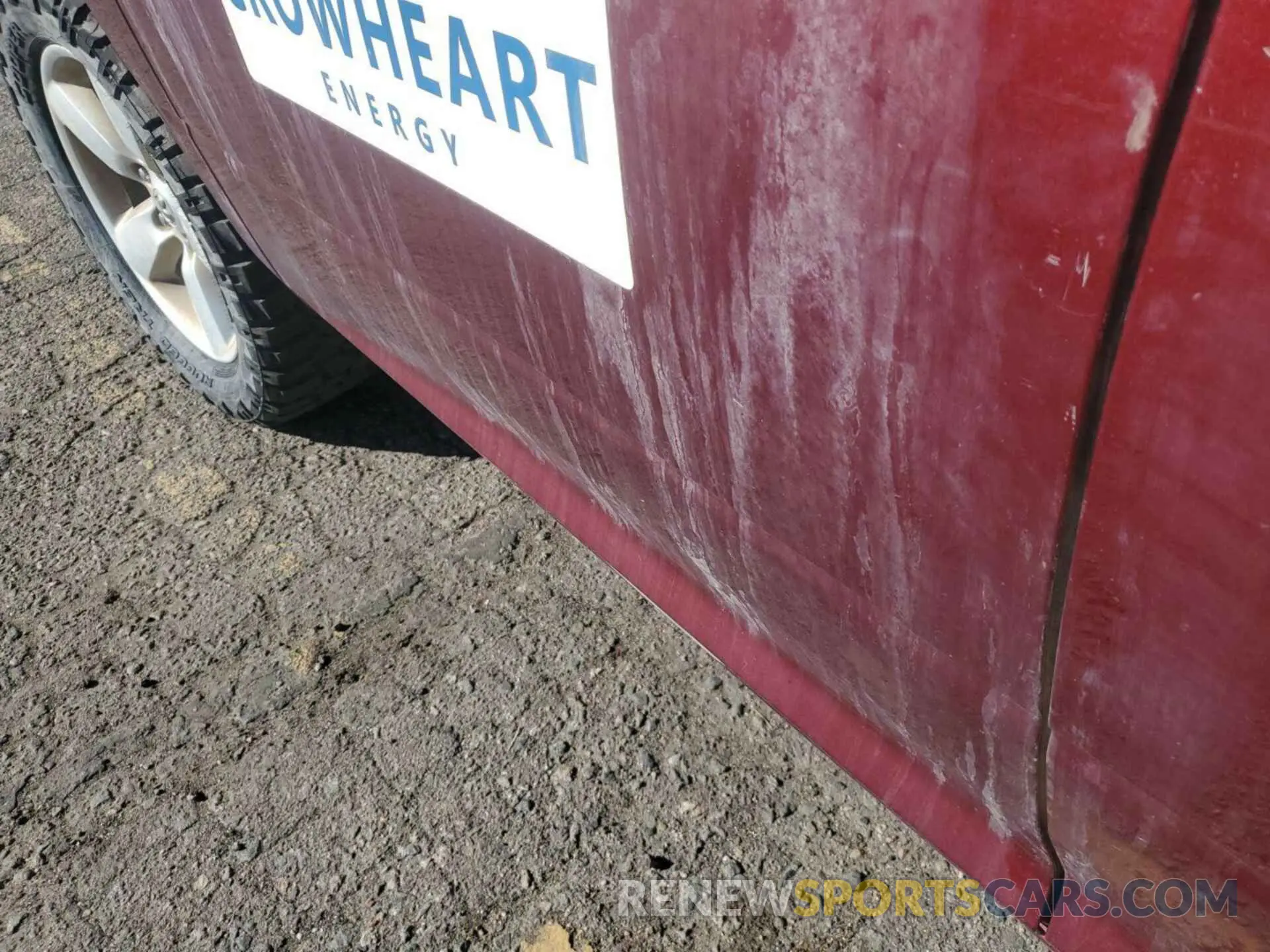 6 Photograph of a damaged car 1C6RR7FG5MS574105 RAM 1500 CLASSIC 2021