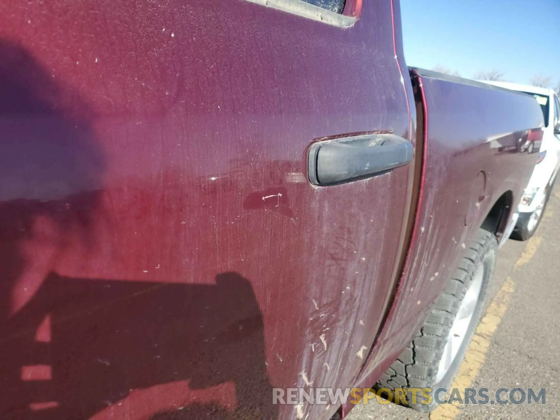 7 Photograph of a damaged car 1C6RR7FG5MS574105 RAM 1500 CLASSIC 2021