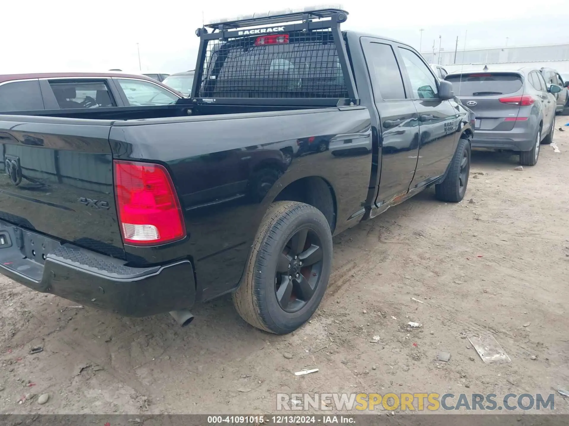 4 Фотография поврежденного автомобиля 1C6RR7FGXMS507998 RAM 1500 CLASSIC 2021