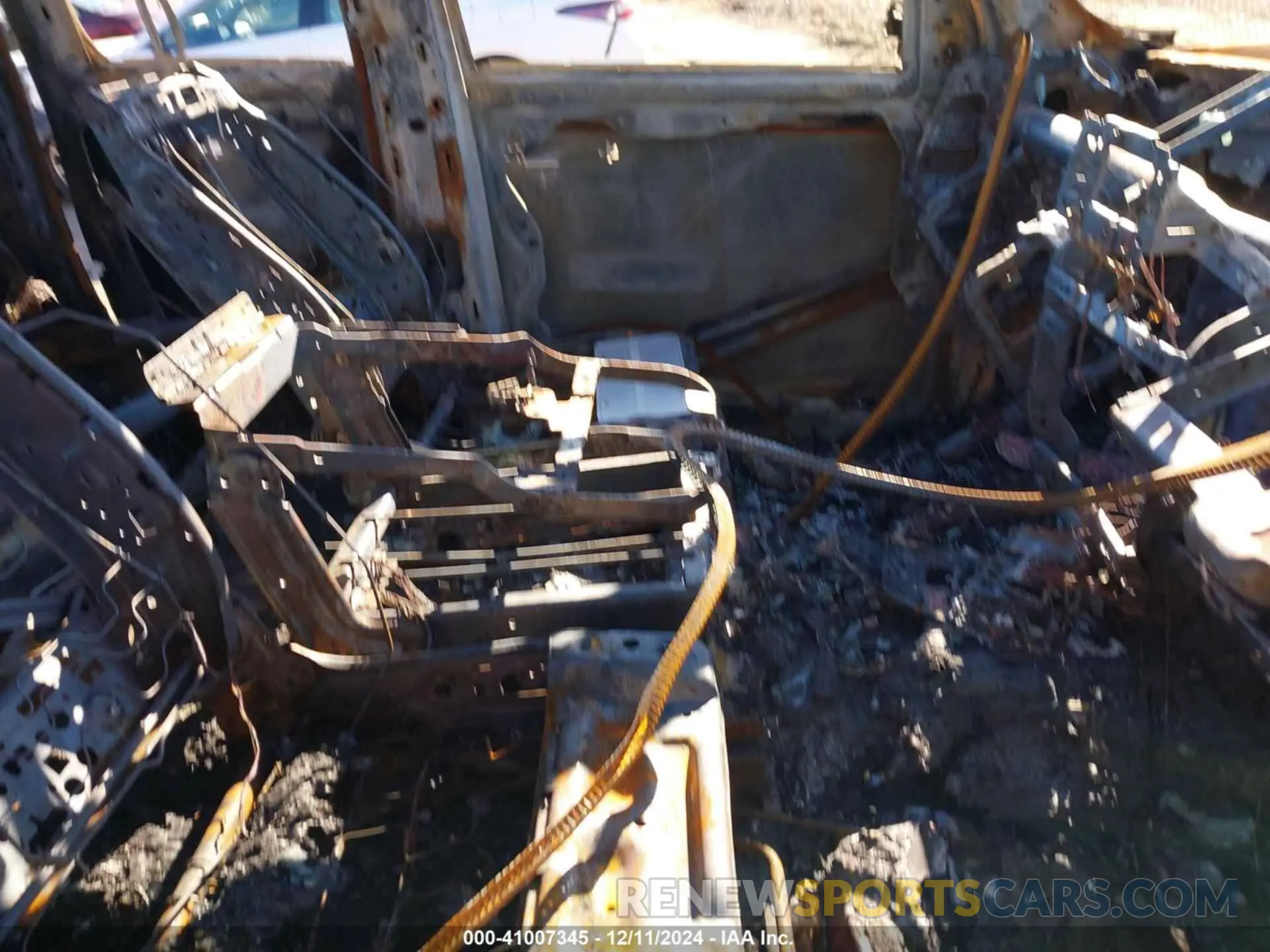 5 Photograph of a damaged car 1C6RR7GG4MS579116 RAM 1500 CLASSIC 2021