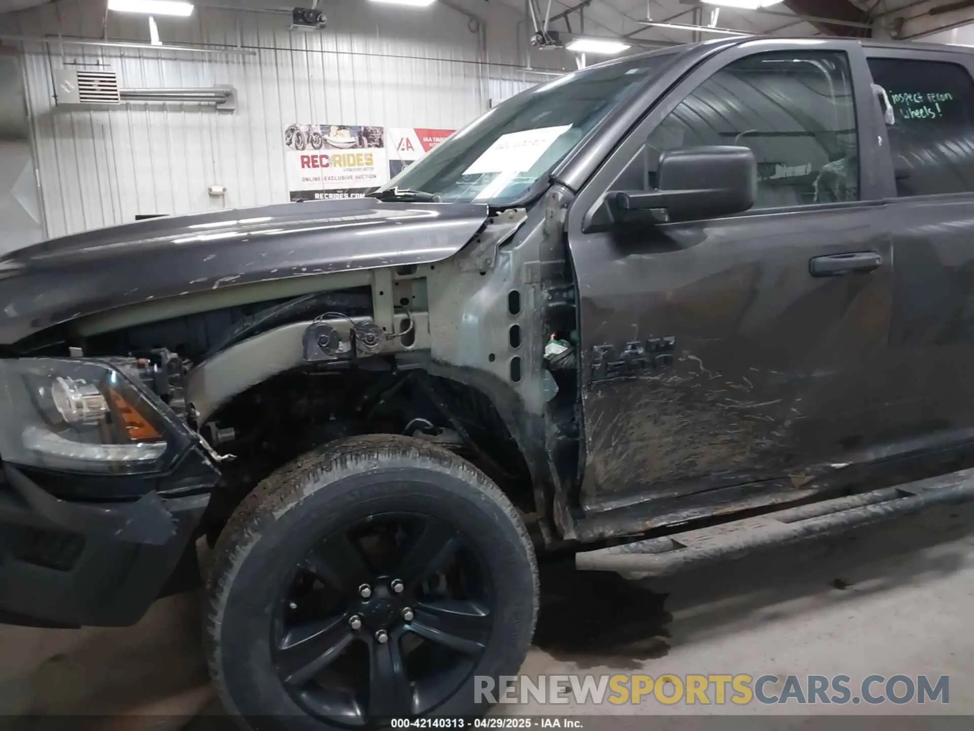 6 Photograph of a damaged car 1C6RR7GG6MS510833 RAM 1500 CLASSIC 2021