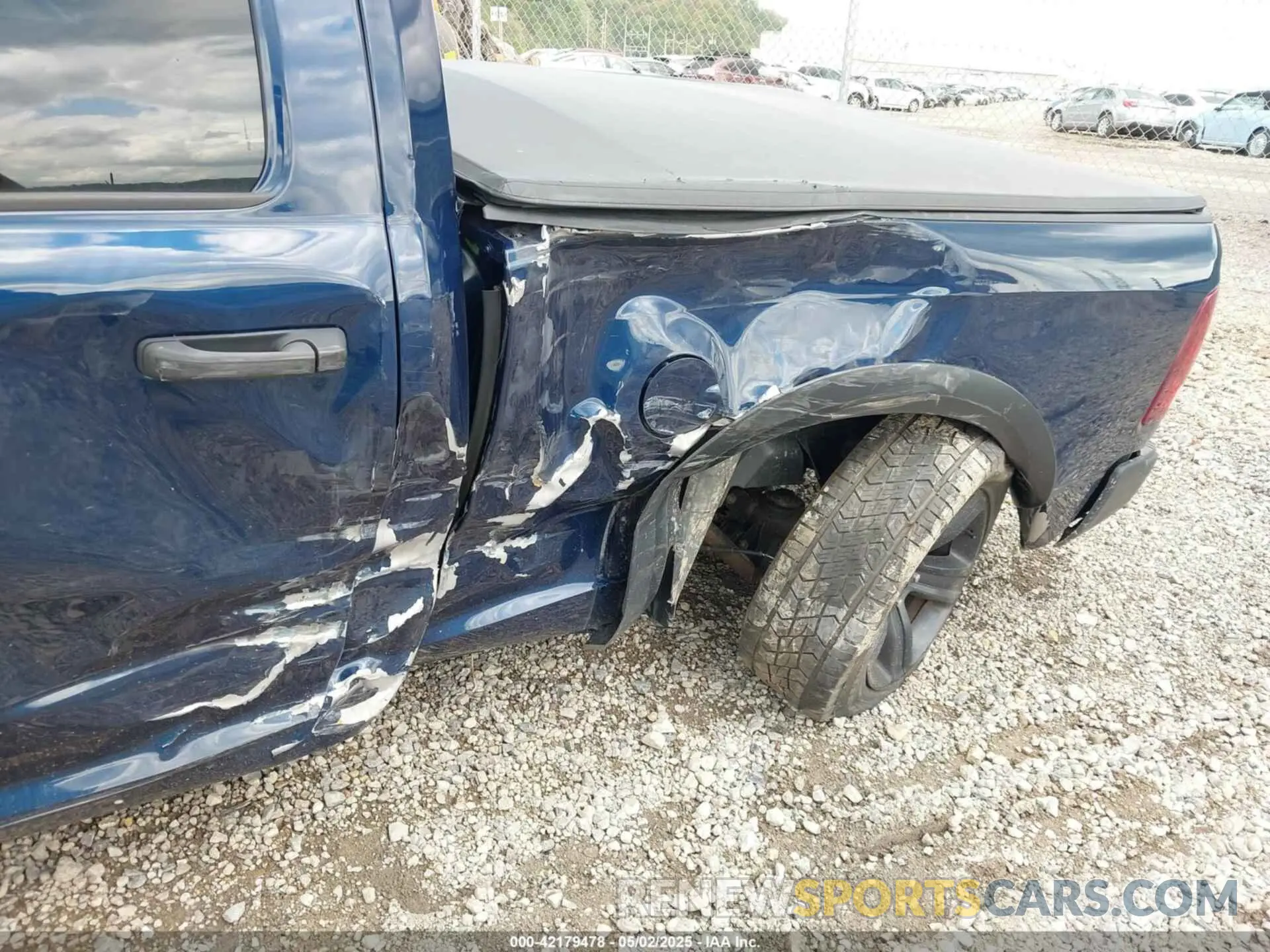 6 Photograph of a damaged car 1C6RR7GG6MS588626 RAM 1500 CLASSIC 2021