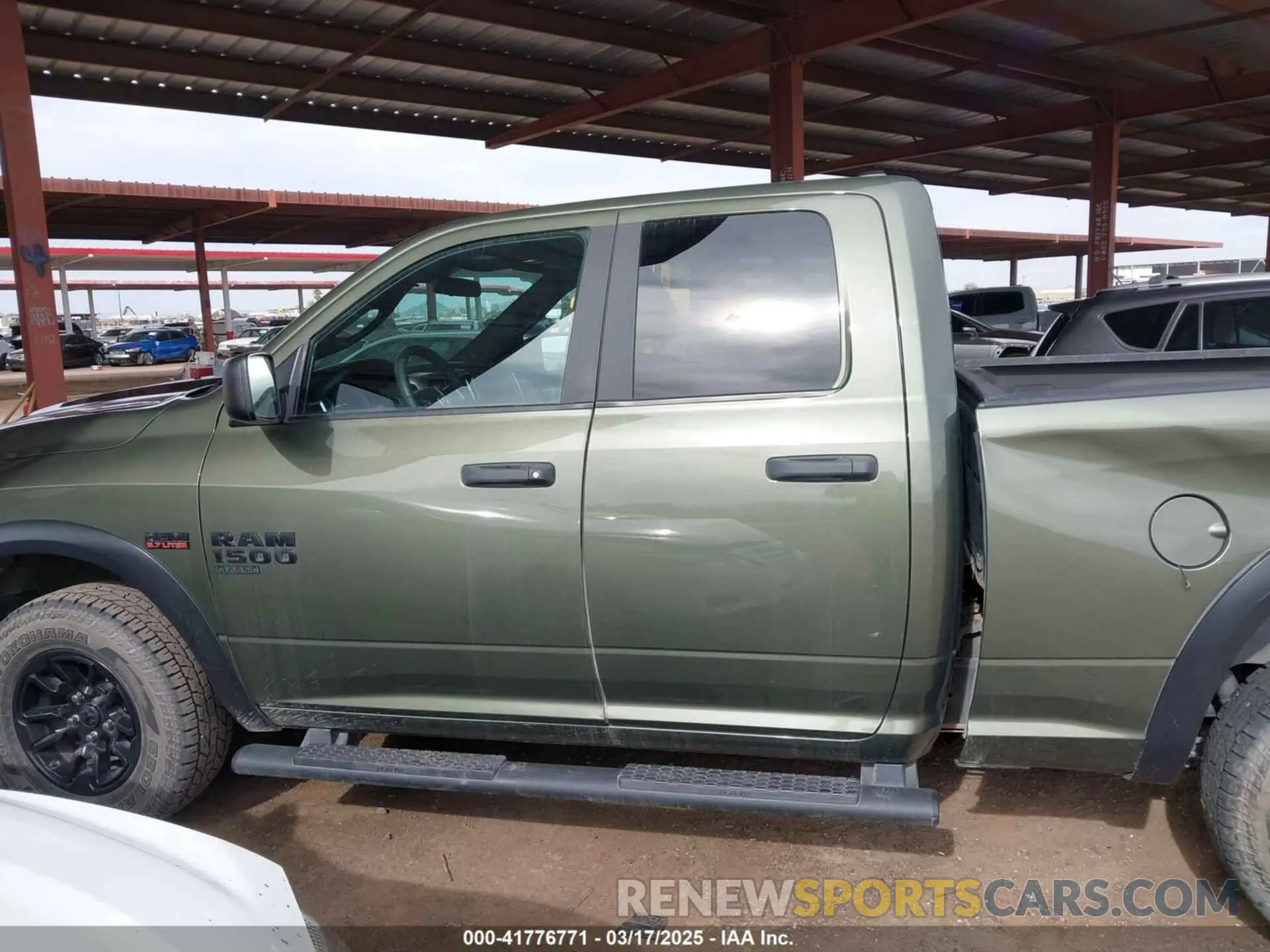 14 Photograph of a damaged car 1C6RR7GT0MS583144 RAM 1500 CLASSIC 2021