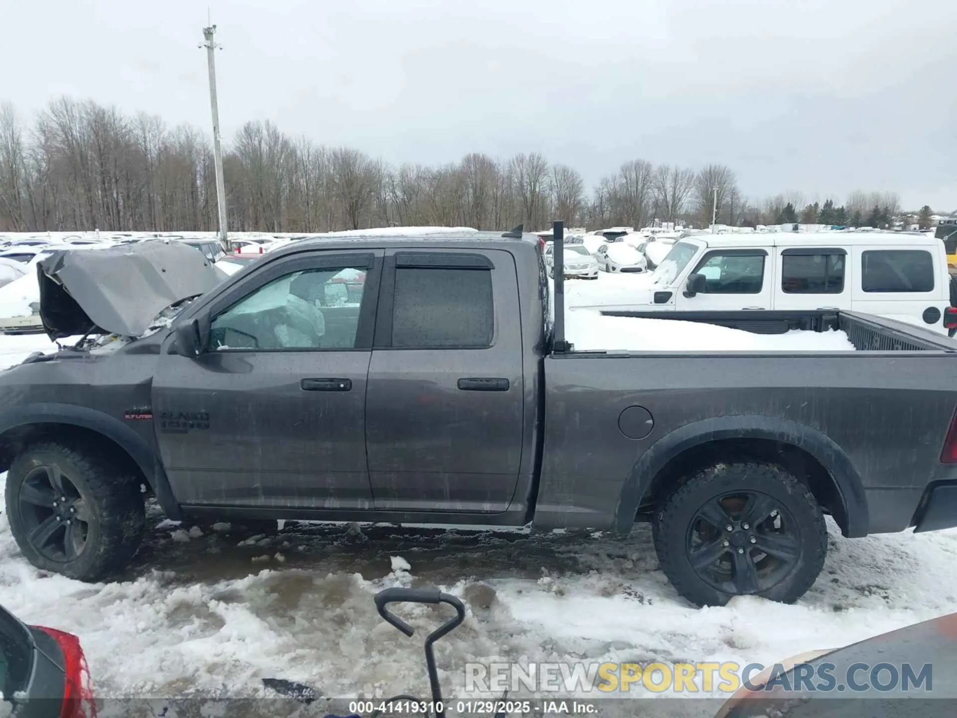 14 Photograph of a damaged car 1C6RR7GT8MS510233 RAM 1500 CLASSIC 2021