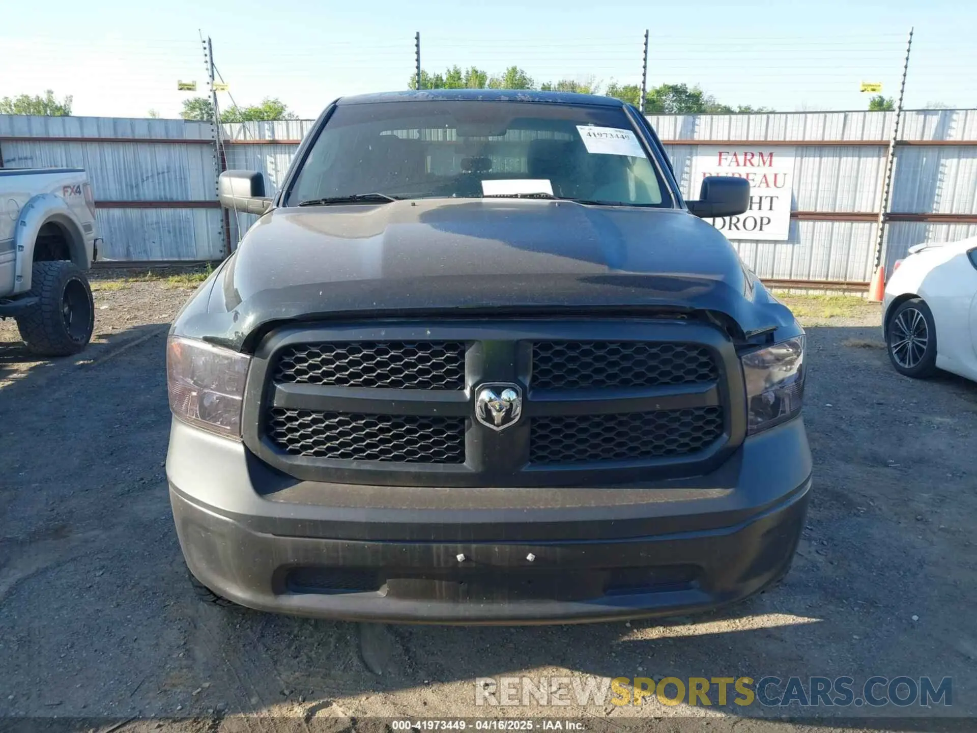 12 Фотография поврежденного автомобиля 1C6RR7KT7MS555381 RAM 1500 CLASSIC 2021