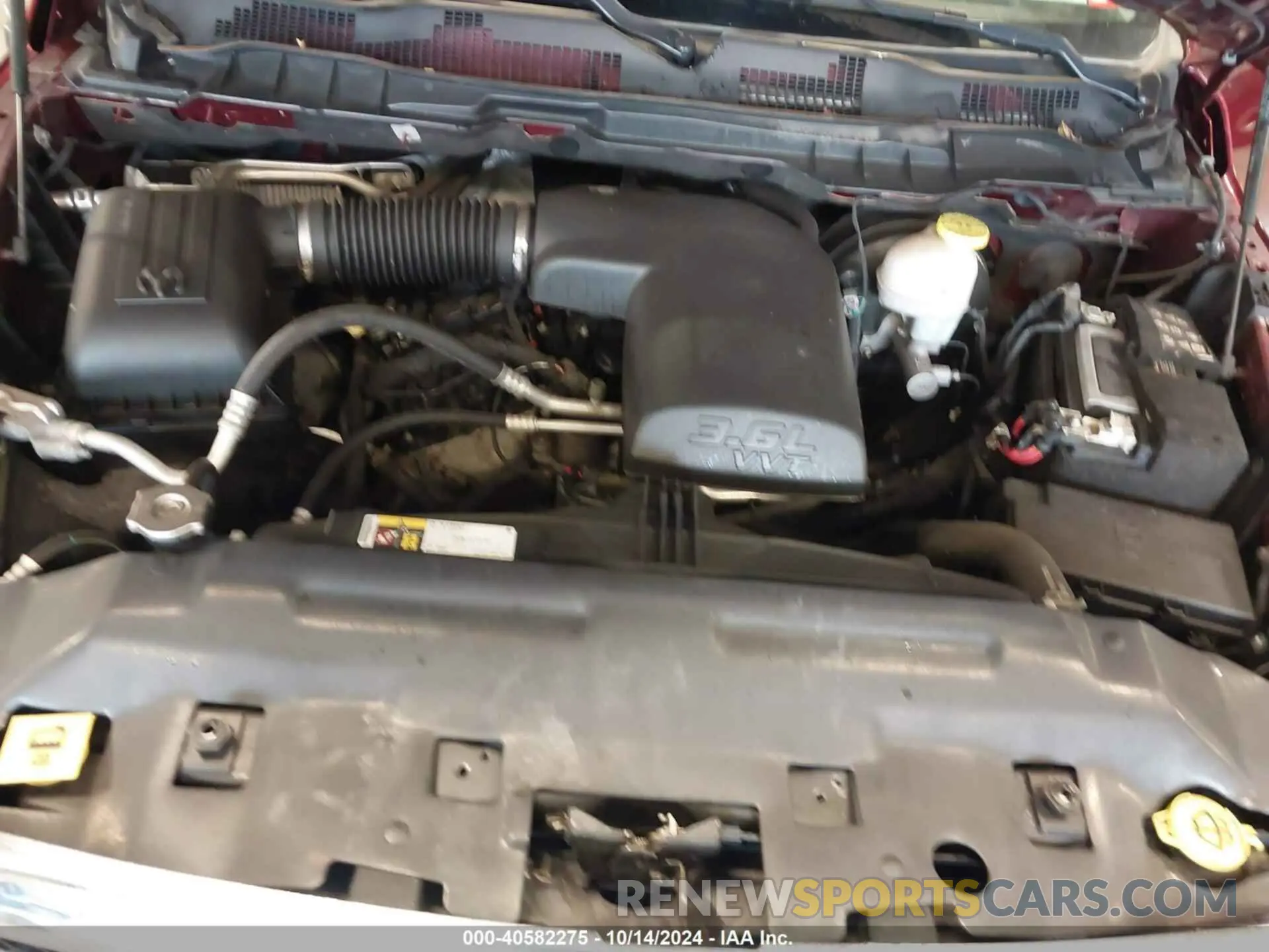 10 Photograph of a damaged car 1C6RR7LG4MS536031 RAM 1500 CLASSIC 2021