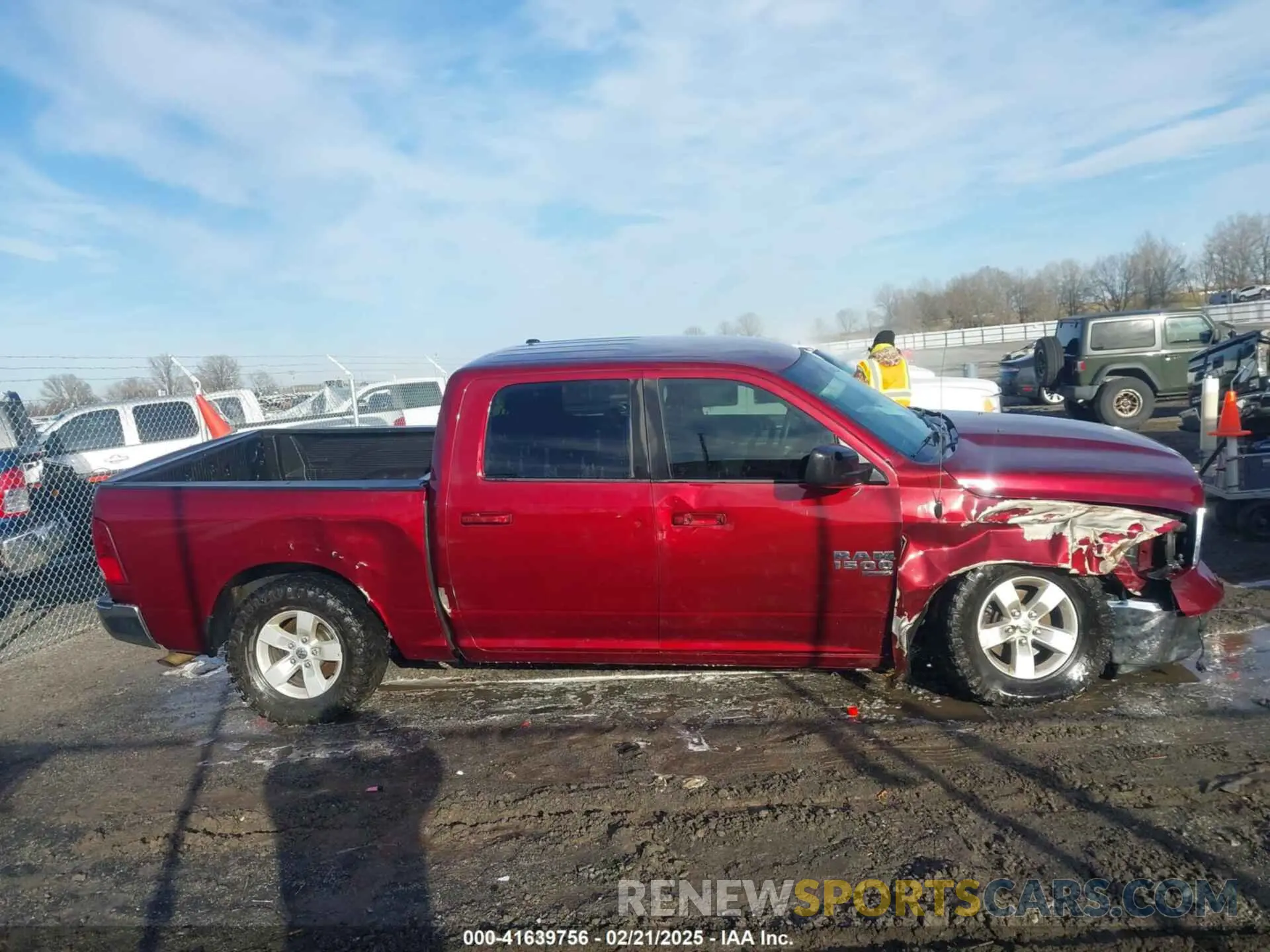 13 Фотография поврежденного автомобиля 1C6RR7LG5MS532974 RAM 1500 CLASSIC 2021