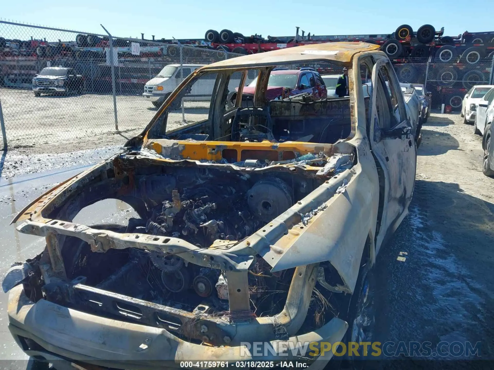 6 Фотография поврежденного автомобиля 1C6RR7LTXMS544213 RAM 1500 CLASSIC 2021
