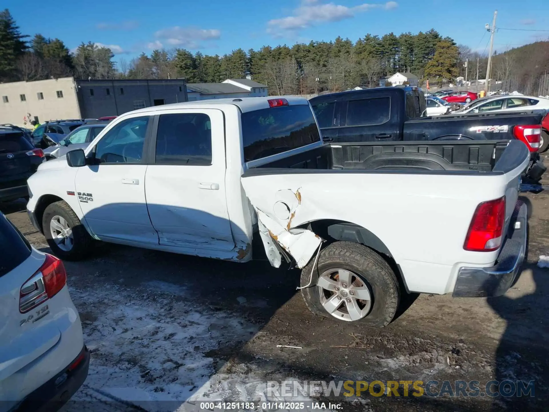 15 Photograph of a damaged car 1C6RR7TT6MS521933 RAM 1500 CLASSIC 2021