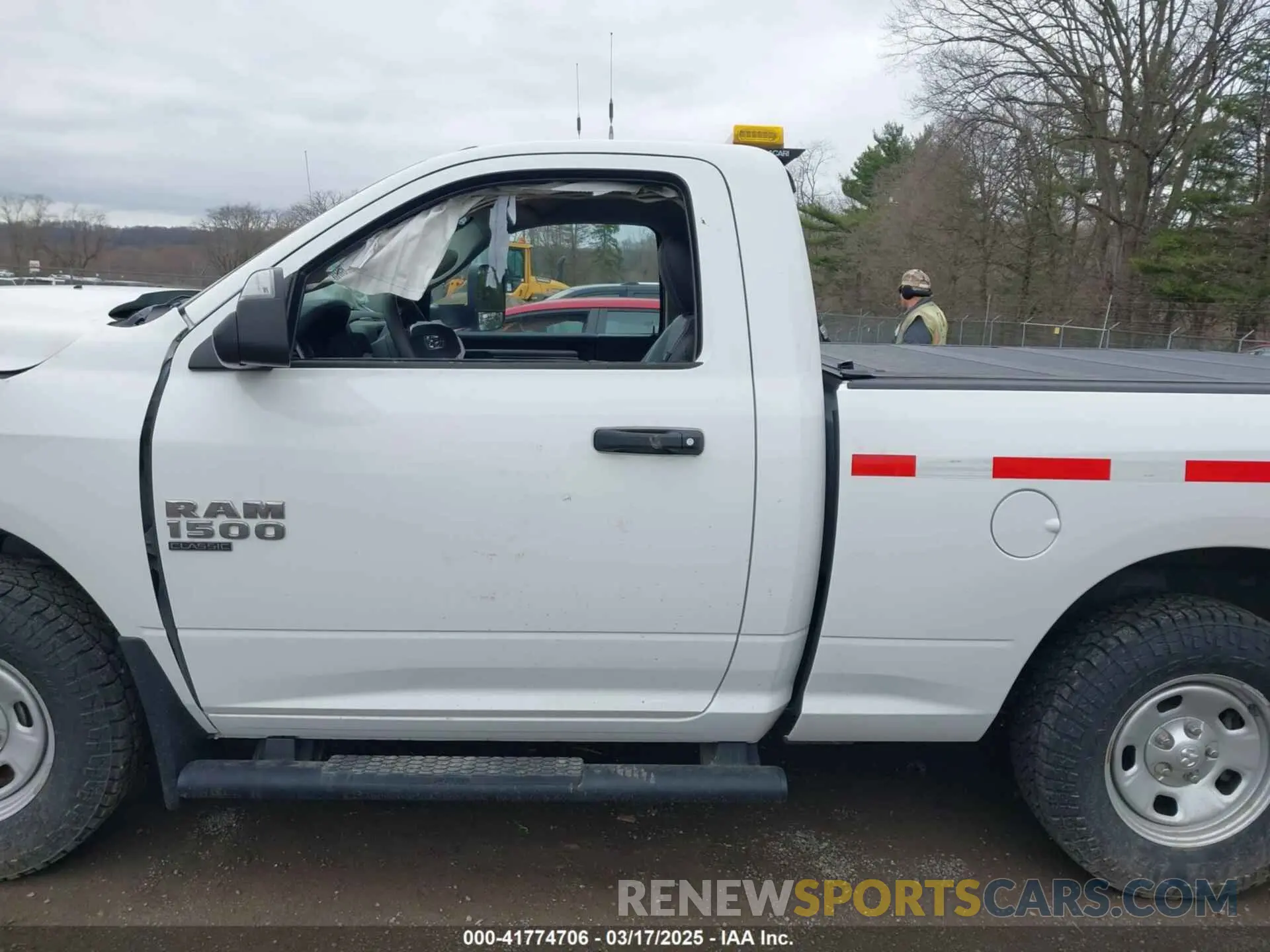 15 Photograph of a damaged car 3C6JR7AG0MG714458 RAM 1500 CLASSIC 2021