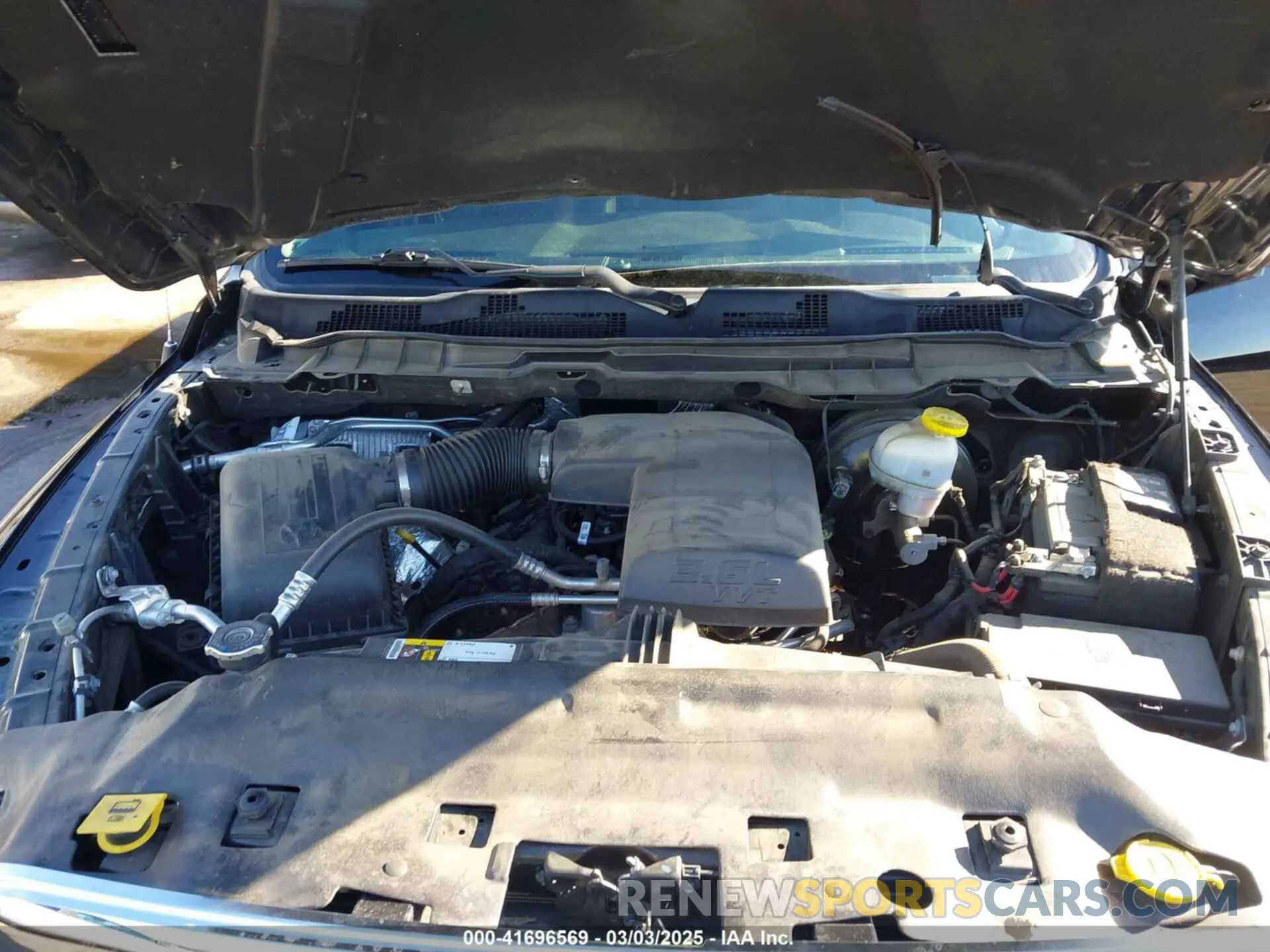 10 Photograph of a damaged car 3C6RR6KG2MG711606 RAM 1500 CLASSIC 2021