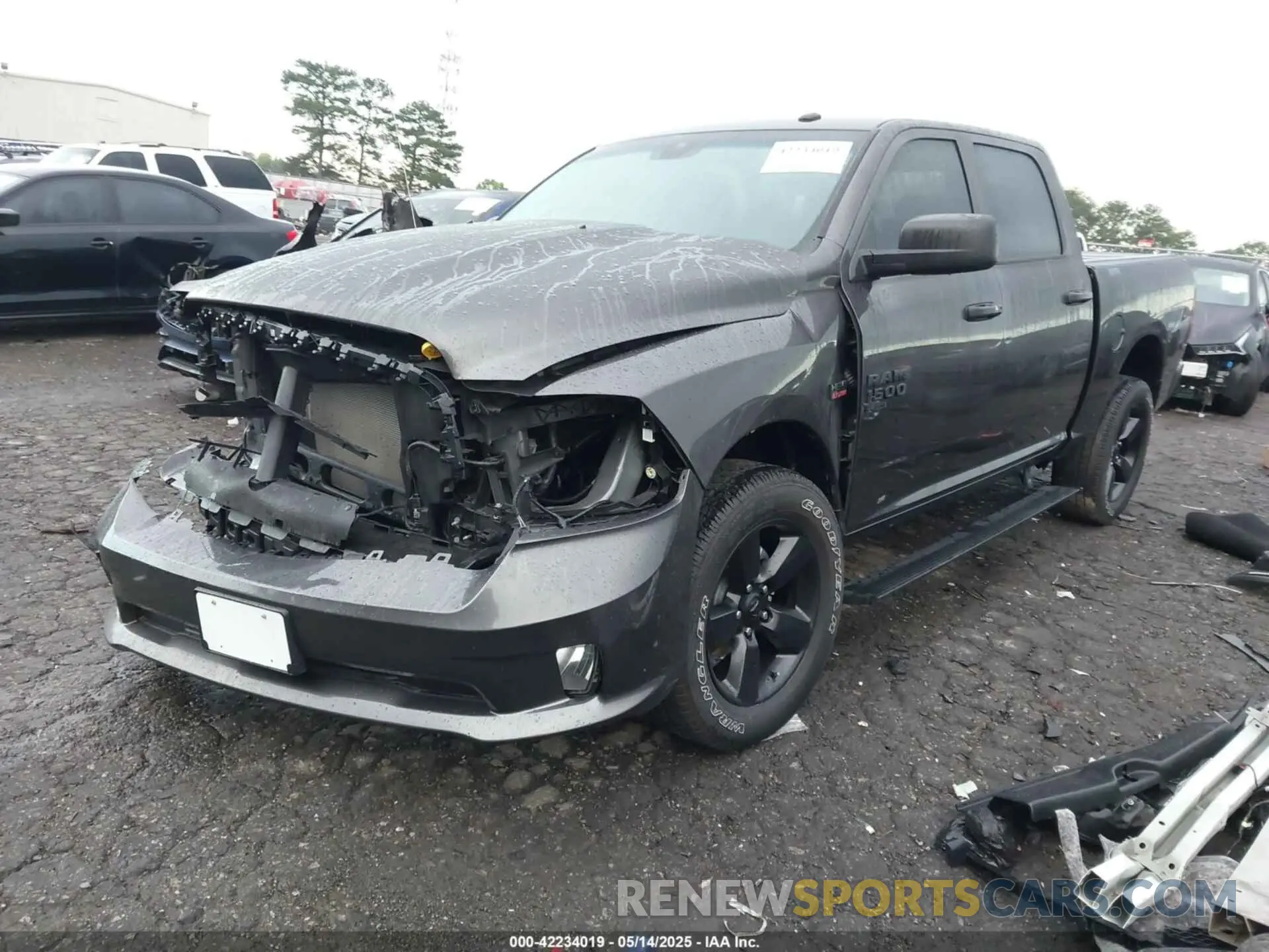 2 Photograph of a damaged car 3C6RR6KT2MG704541 RAM 1500 CLASSIC 2021