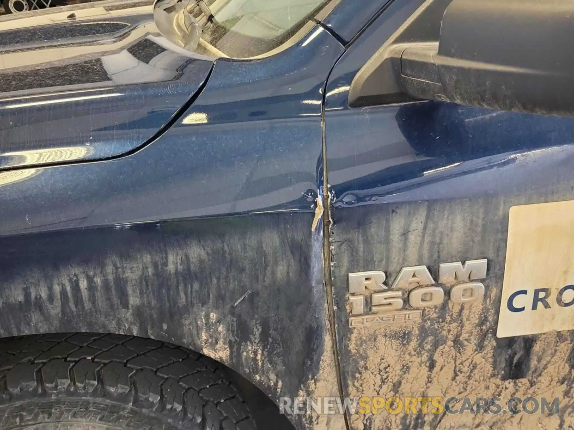 8 Photograph of a damaged car 3C6RR7KG1MG665398 RAM 1500 CLASSIC 2021