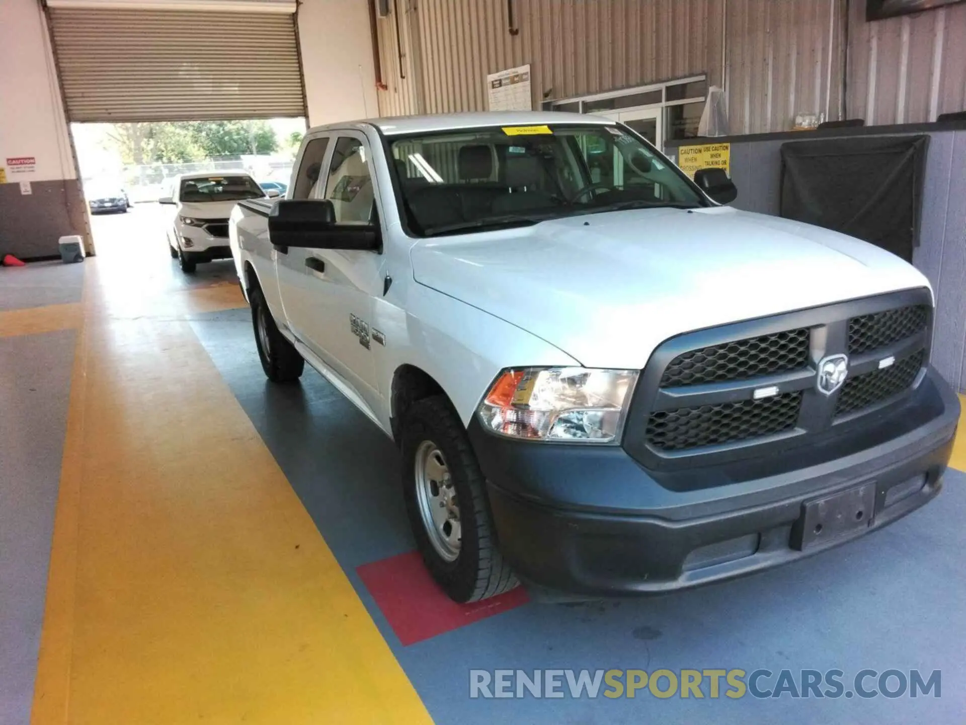 7 Photograph of a damaged car 1C6RR7FT1NS187128 RAM 1500 CLASSIC 2022