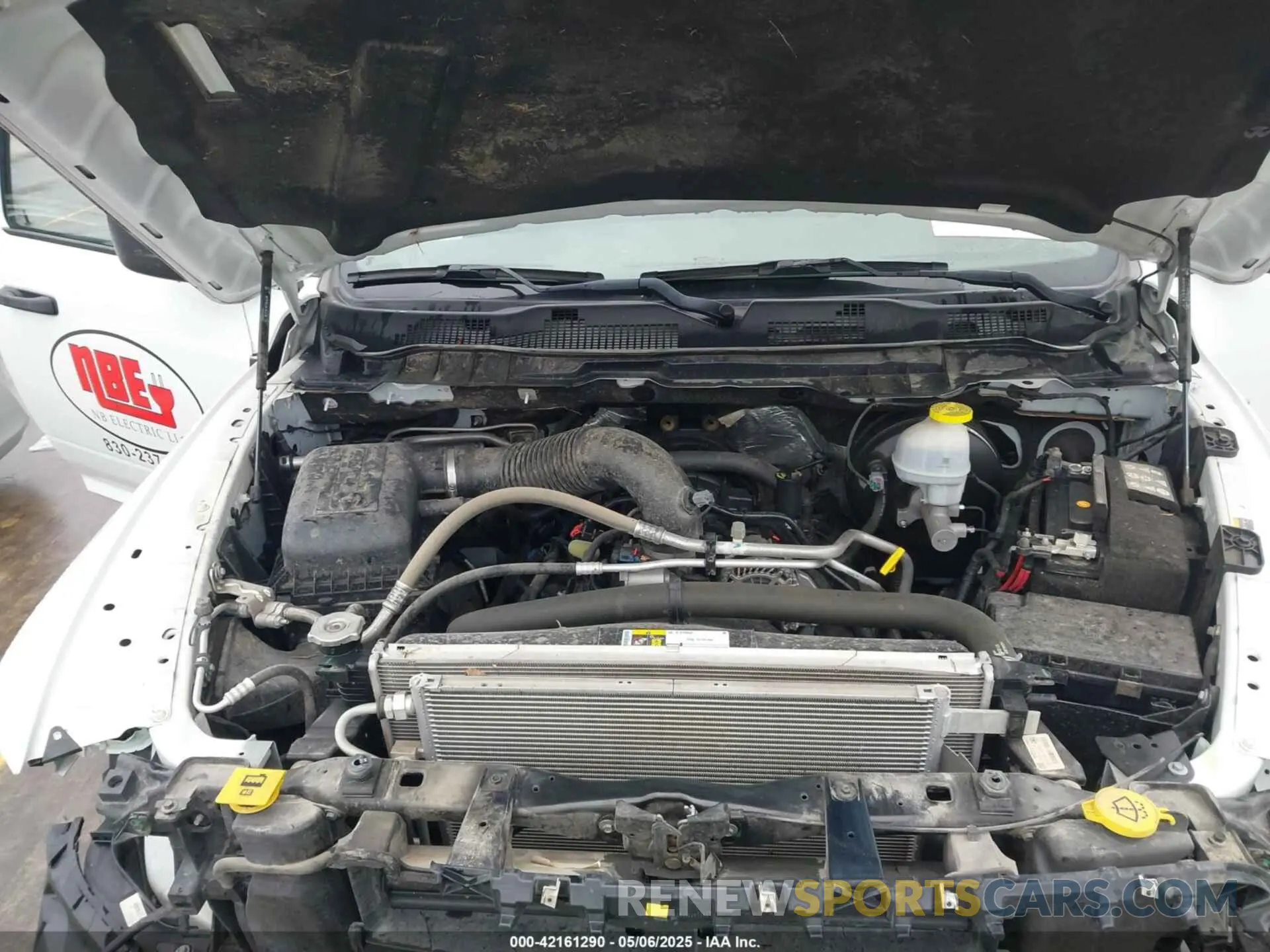 10 Фотография поврежденного автомобиля 3C6JR6AT9NG210824 RAM 1500 CLASSIC 2022