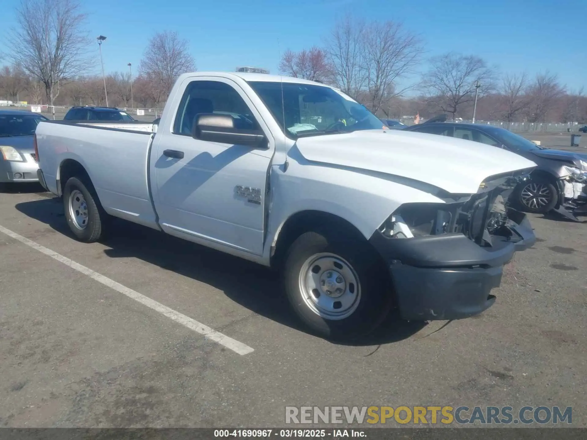1 Photograph of a damaged car 3C6JR6DG5NG441976 RAM 1500 CLASSIC 2022