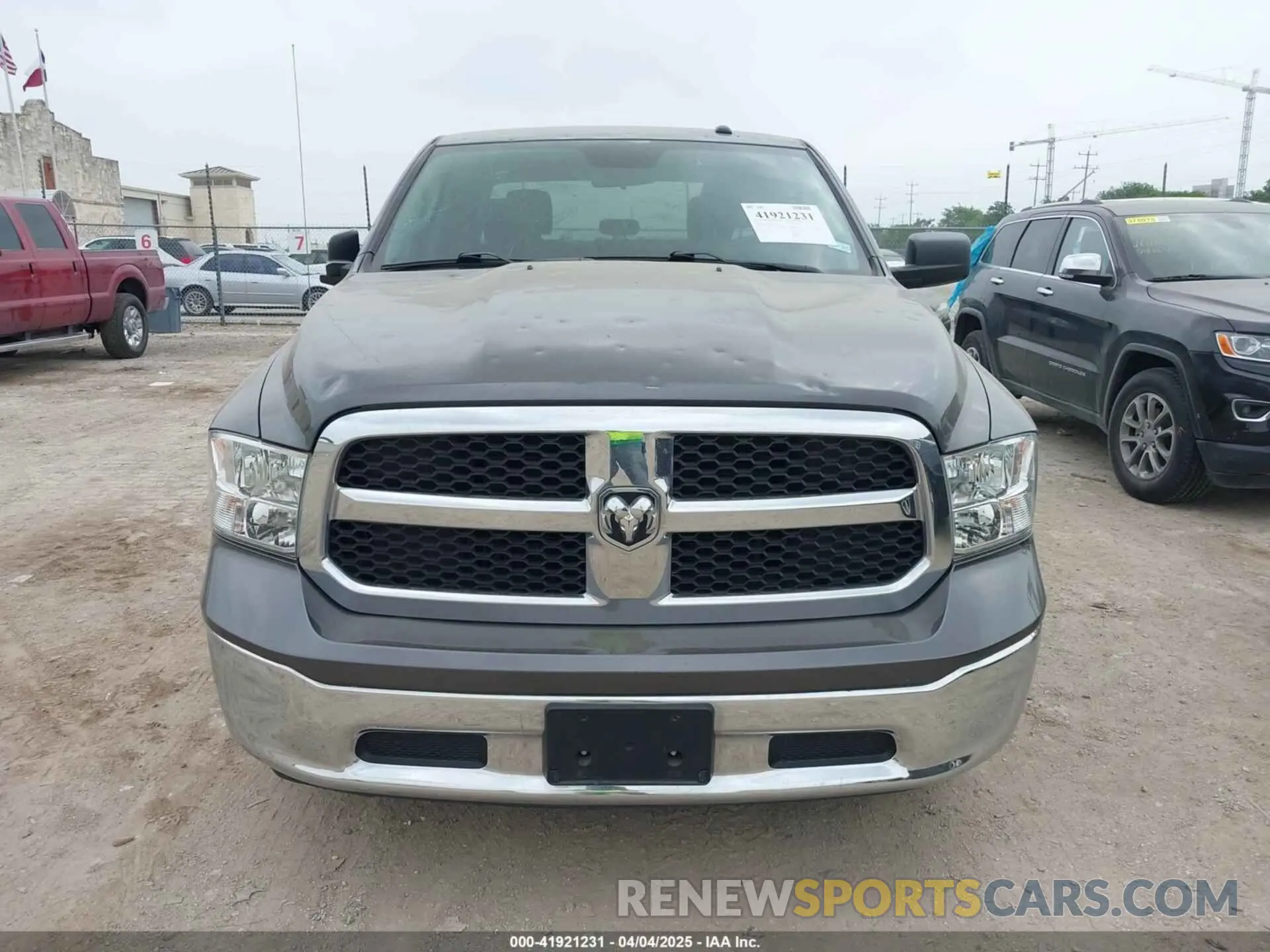 12 Фотография поврежденного автомобиля 3C6RR6KG2NG205761 RAM 1500 CLASSIC 2022