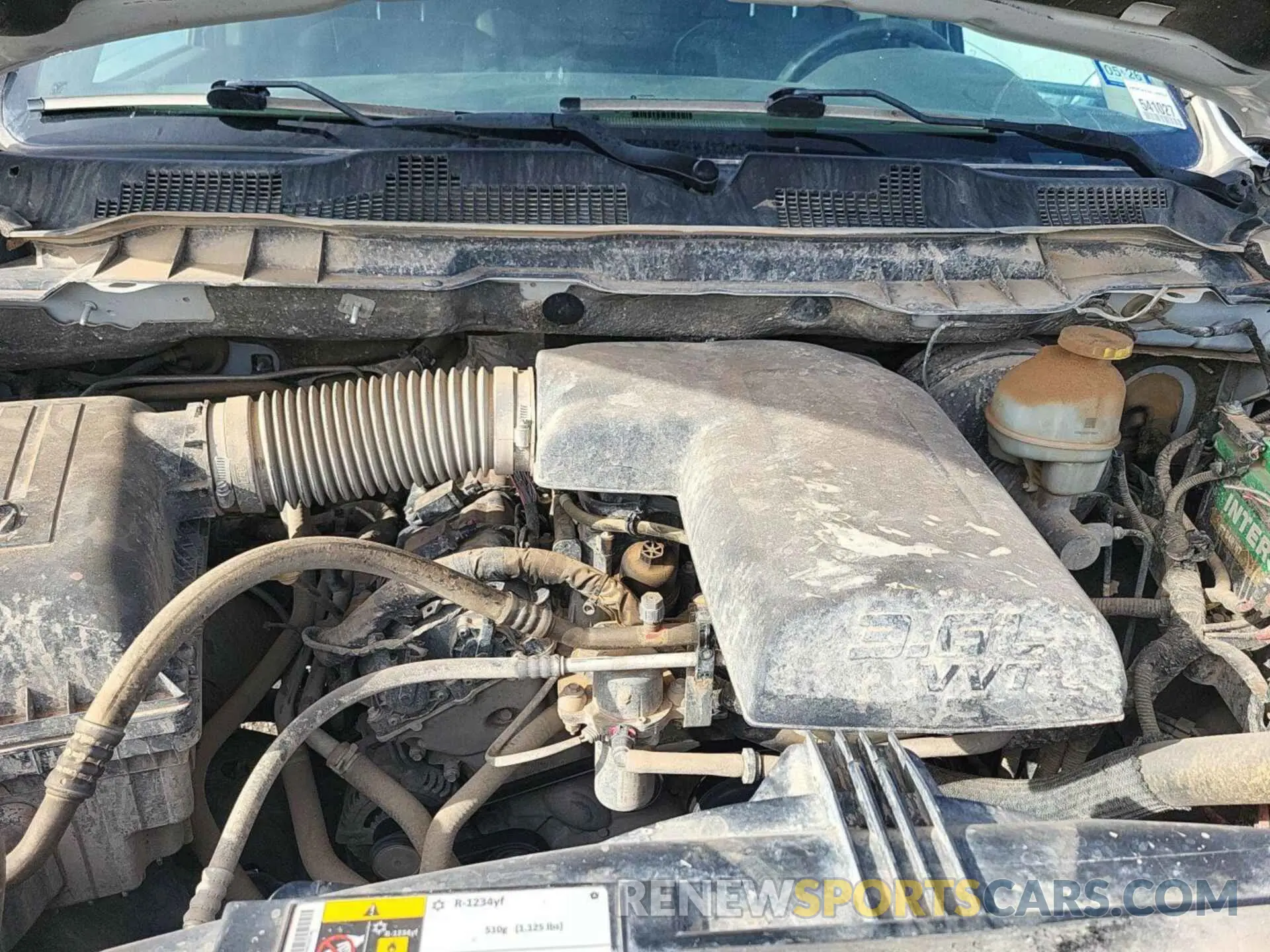 2 Photograph of a damaged car 3C6RR7KG6NG295504 RAM 1500 CLASSIC 2022