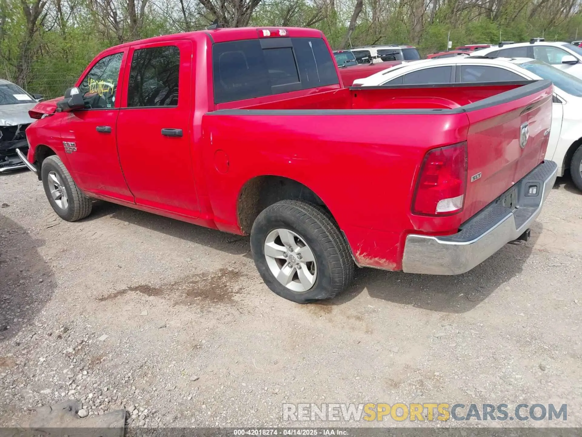 3 Photograph of a damaged car 1C6RR7LG2PS516882 RAM 1500 CLASSIC 2023