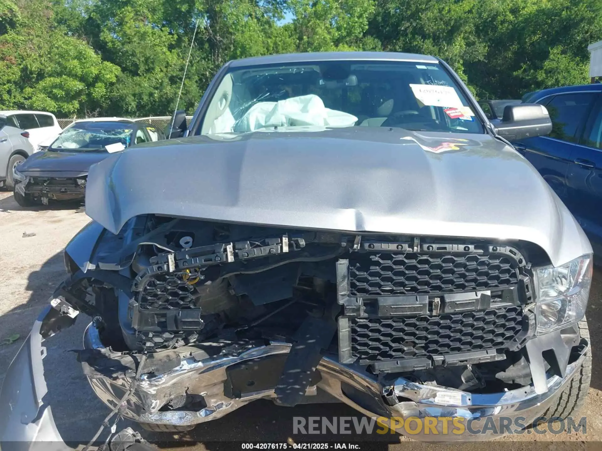 12 Photograph of a damaged car 1C6RR7LG3PS527454 RAM 1500 CLASSIC 2023