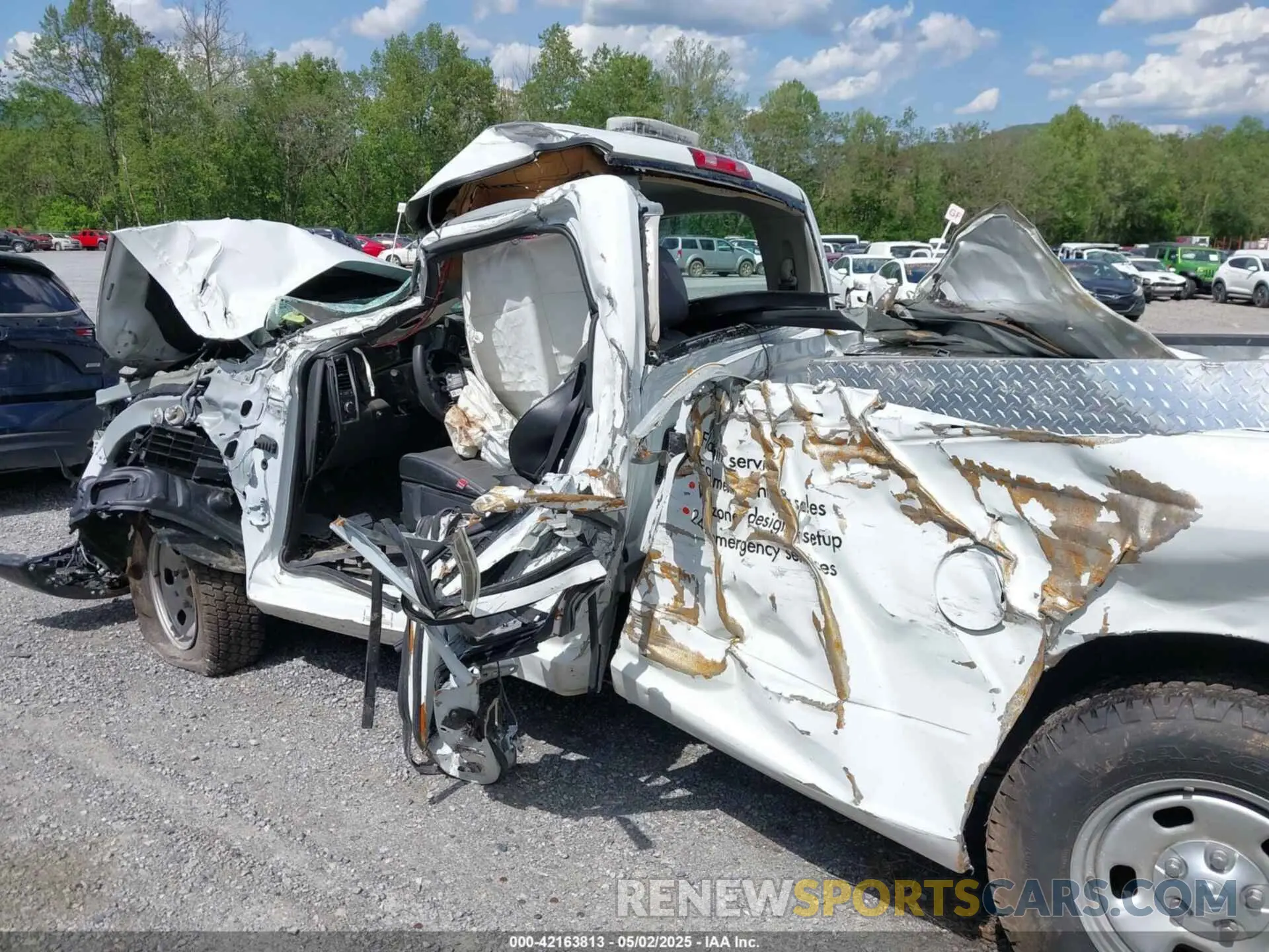 11 Фотография поврежденного автомобиля 3C6JR6DG2PG541035 RAM 1500 CLASSIC 2023