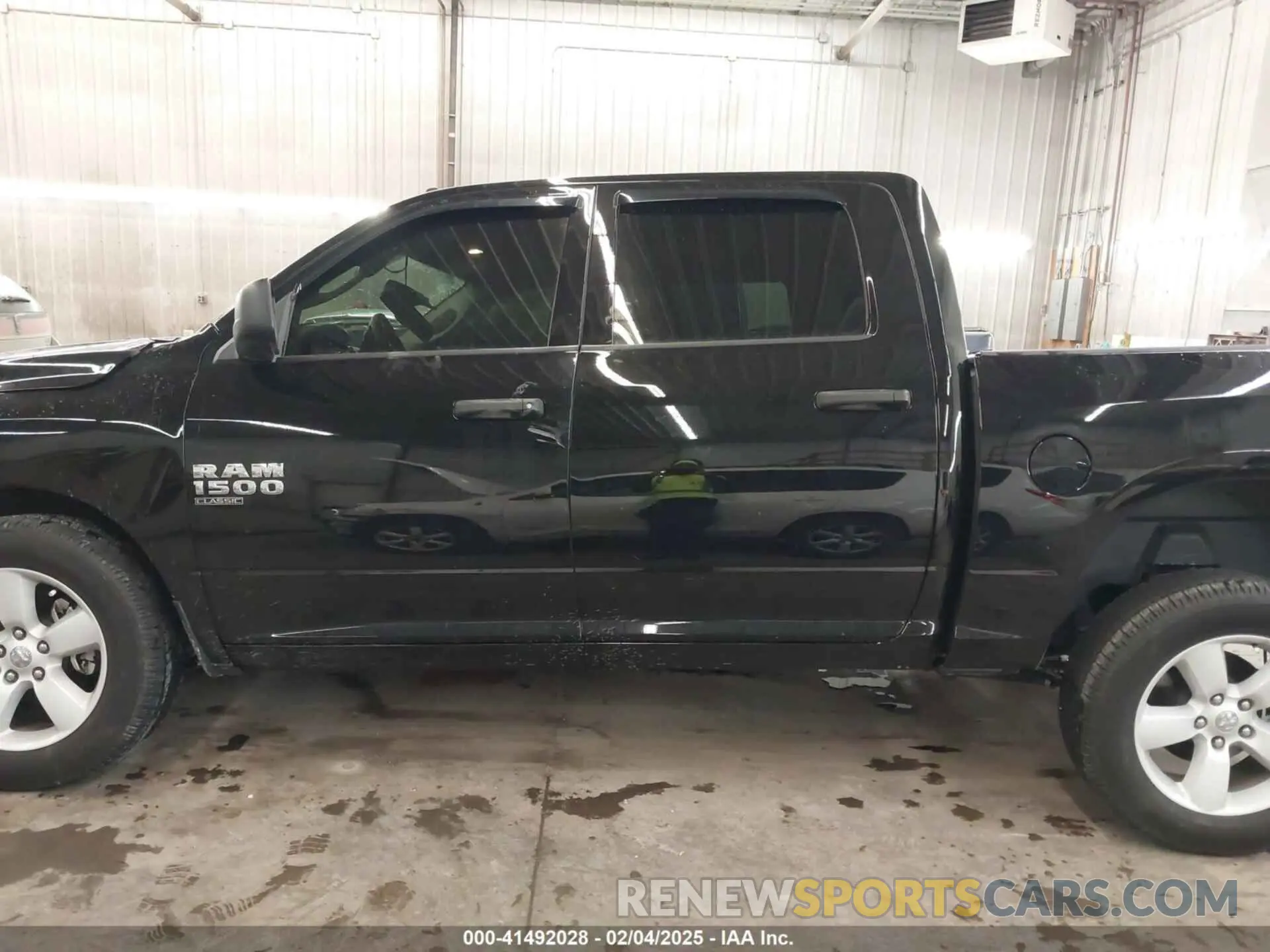 15 Photograph of a damaged car 3C6RR7KG3PG662216 RAM 1500 CLASSIC 2023